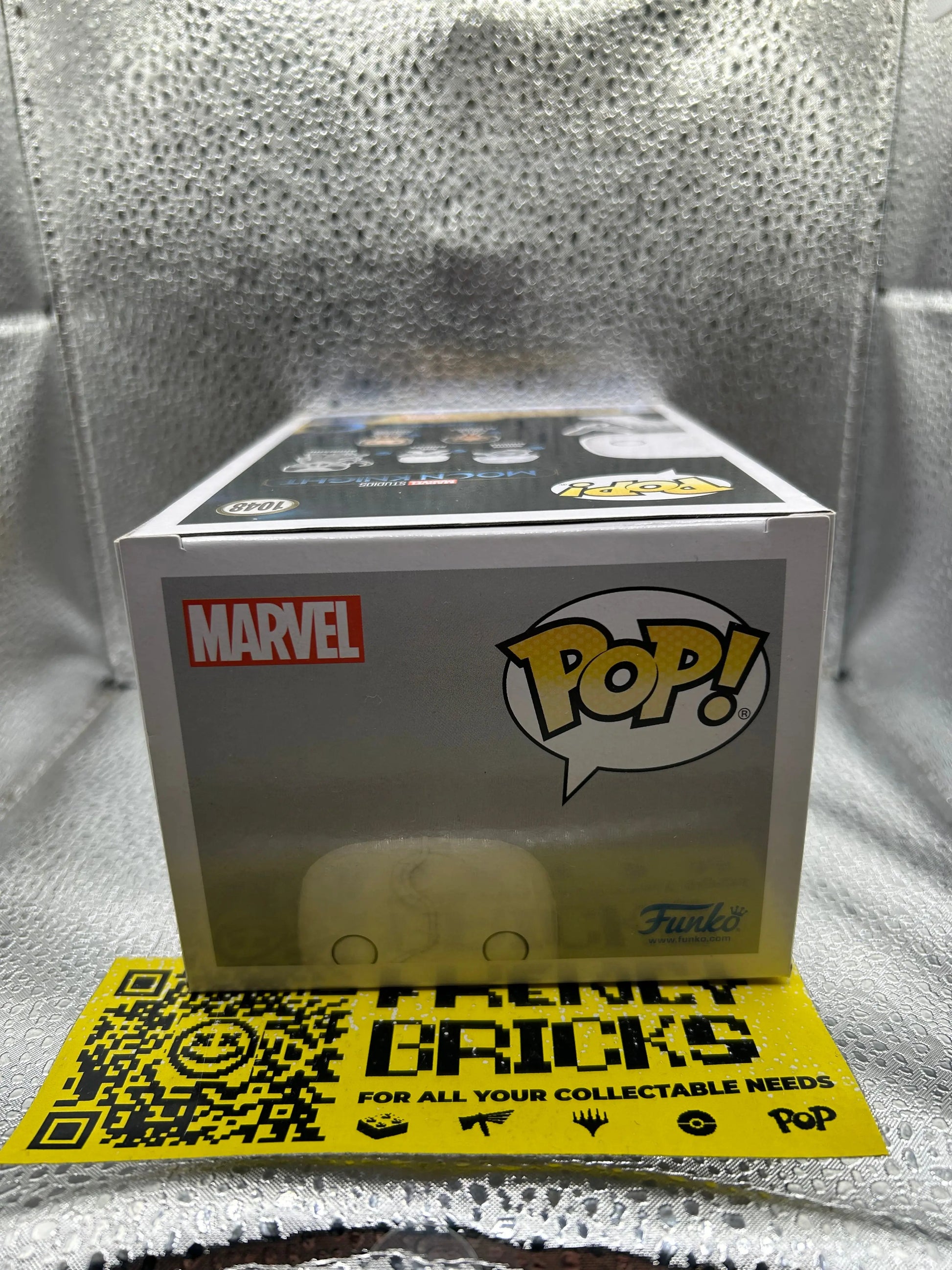 Pop Vinyl #1048 Moon Knight Mr.Knight FRENLY BRICKS - Open 7 Days