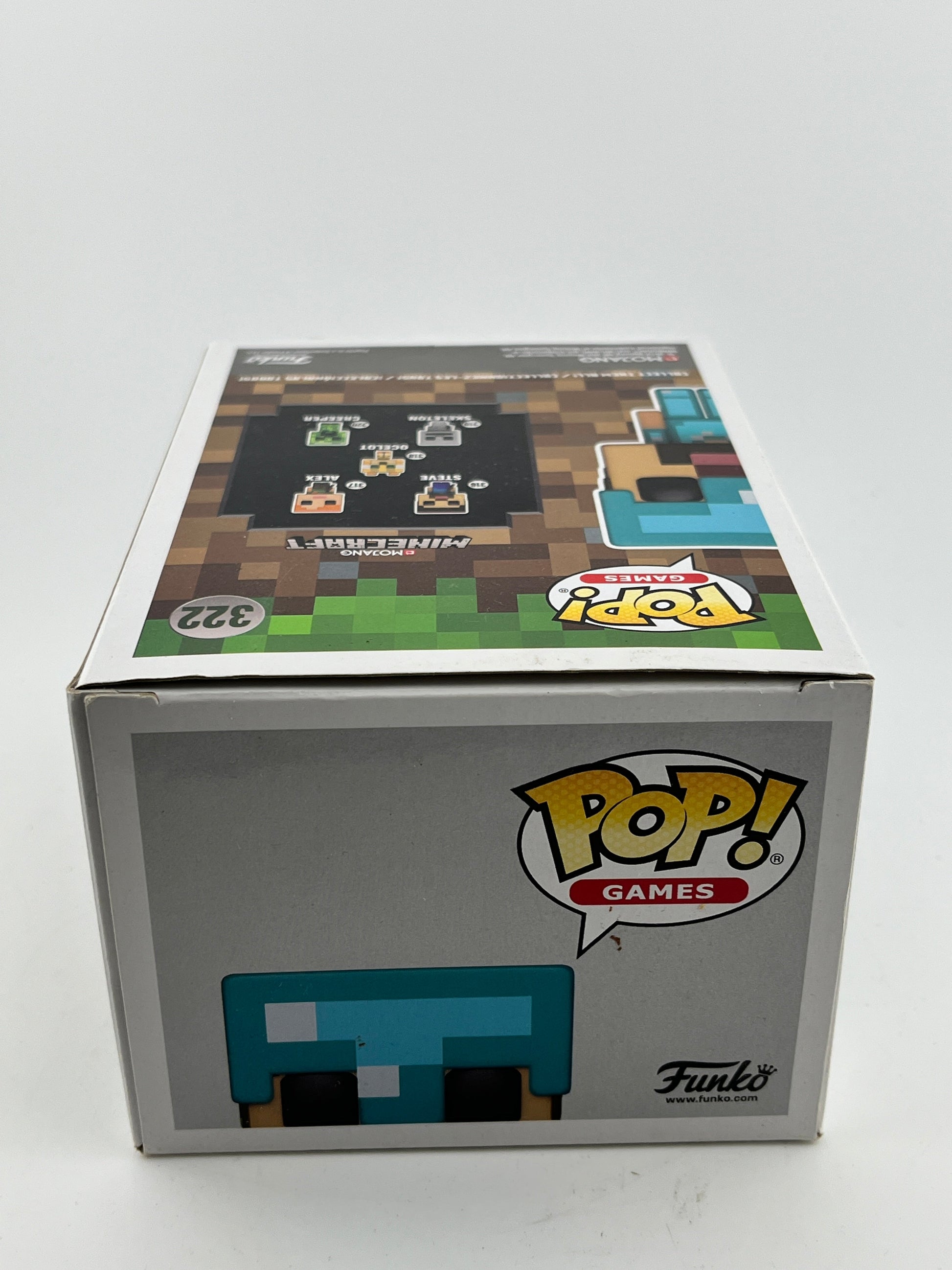 Funko POP! Games Mojang Minecraft - Steve In Diamond Armor #322 - Vinyl Collectable FRENLY BRICKS - Open 7 Days