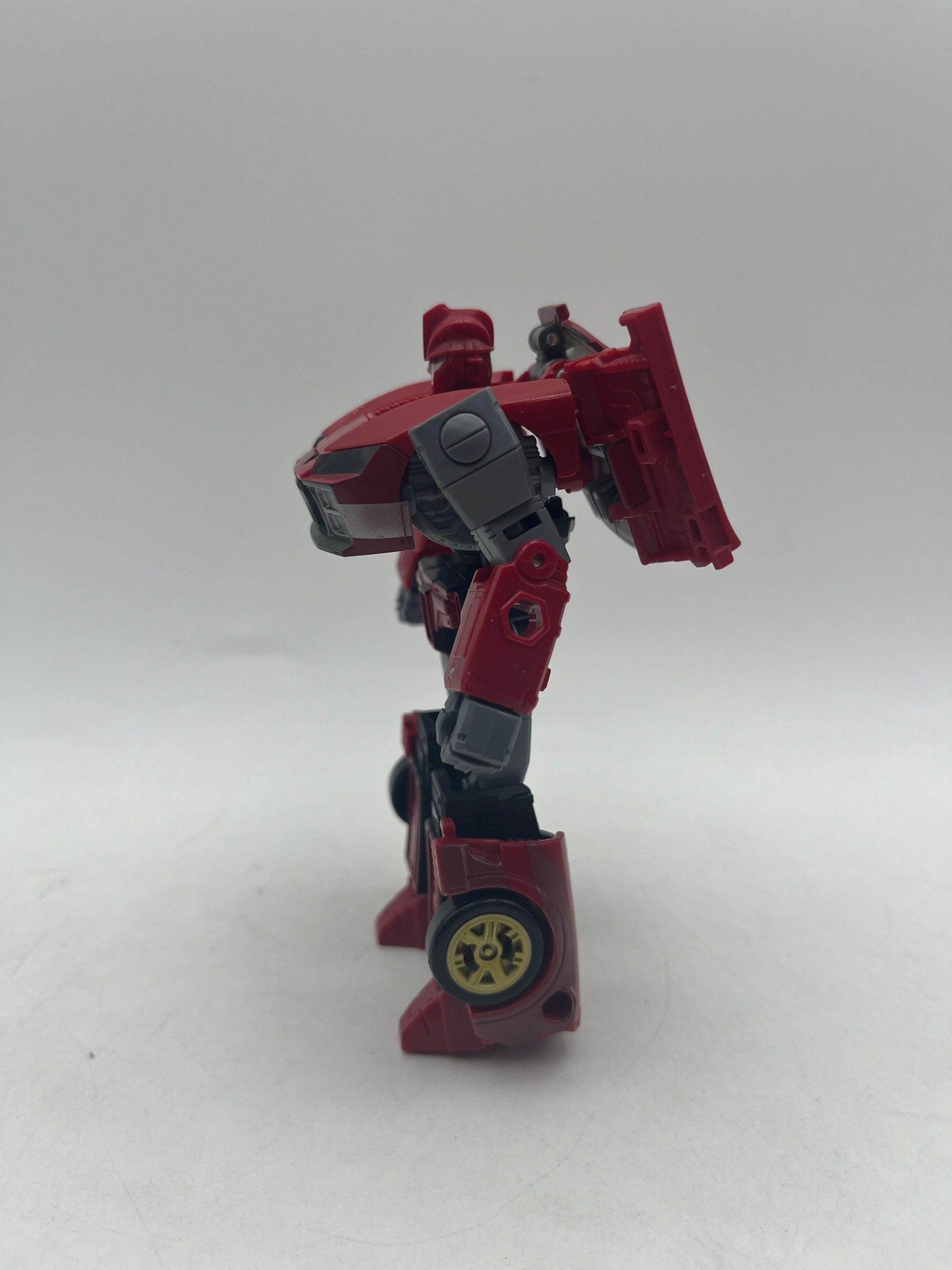 Transformers: Legacy Deluxe Prime Universe Knock-Out FRENLY BRICKS - Open 7 Days