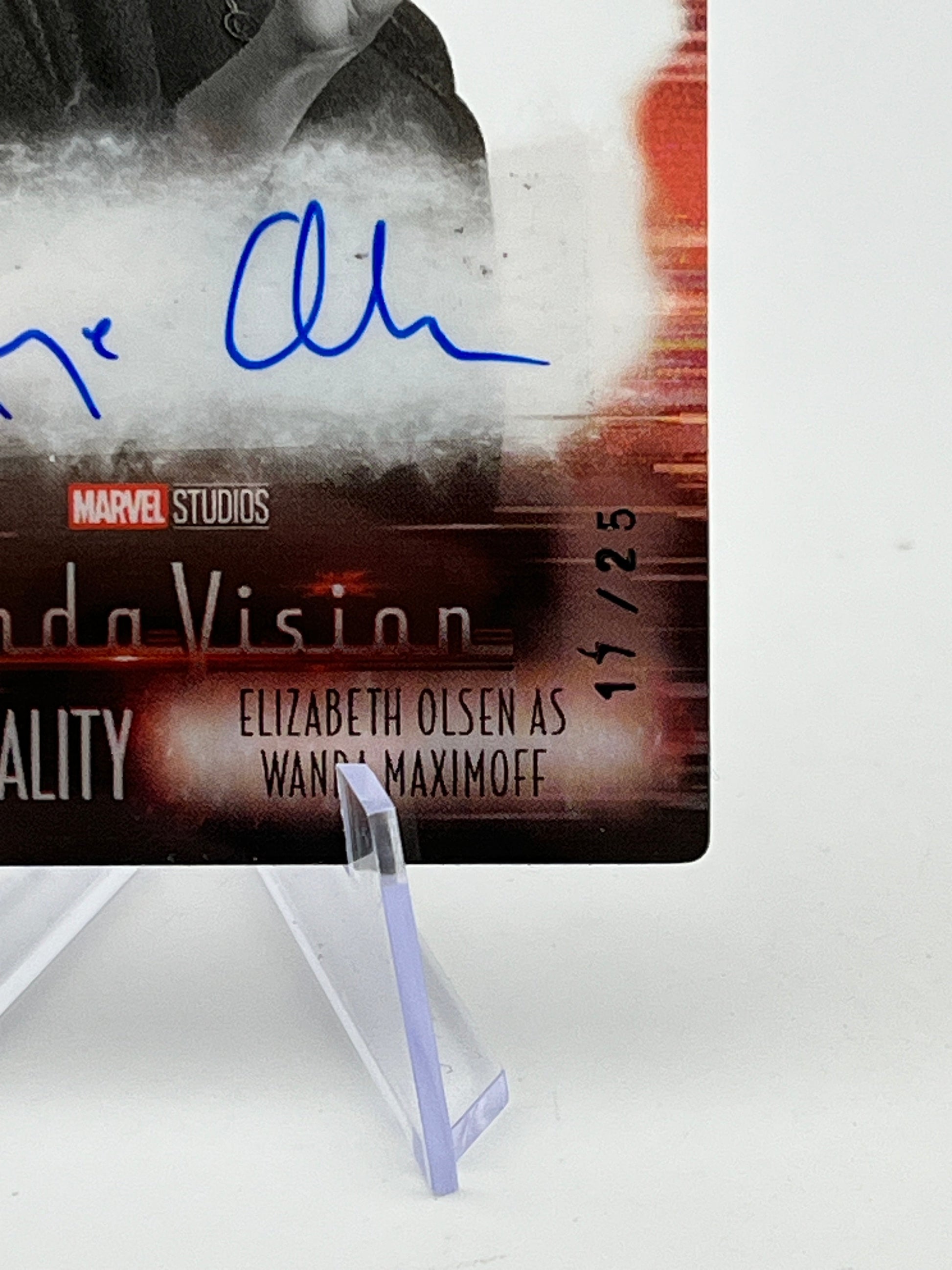 Upper Deck Marvel Wandavision - Elizabeth Olsen As Wanda Auto 17/25 Wanda's Reality FRENLY BRICKS - Open 7 Days