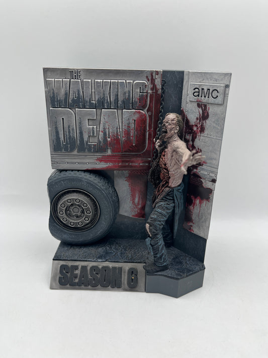 The Walking Dead Season 6 Limited Edition Bluray Boxset FRENLY BRICKS - Open 7 Days