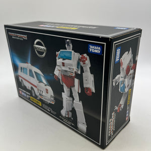 Takara Tomy Transformers - Ratchet Masterpiece MP30 6