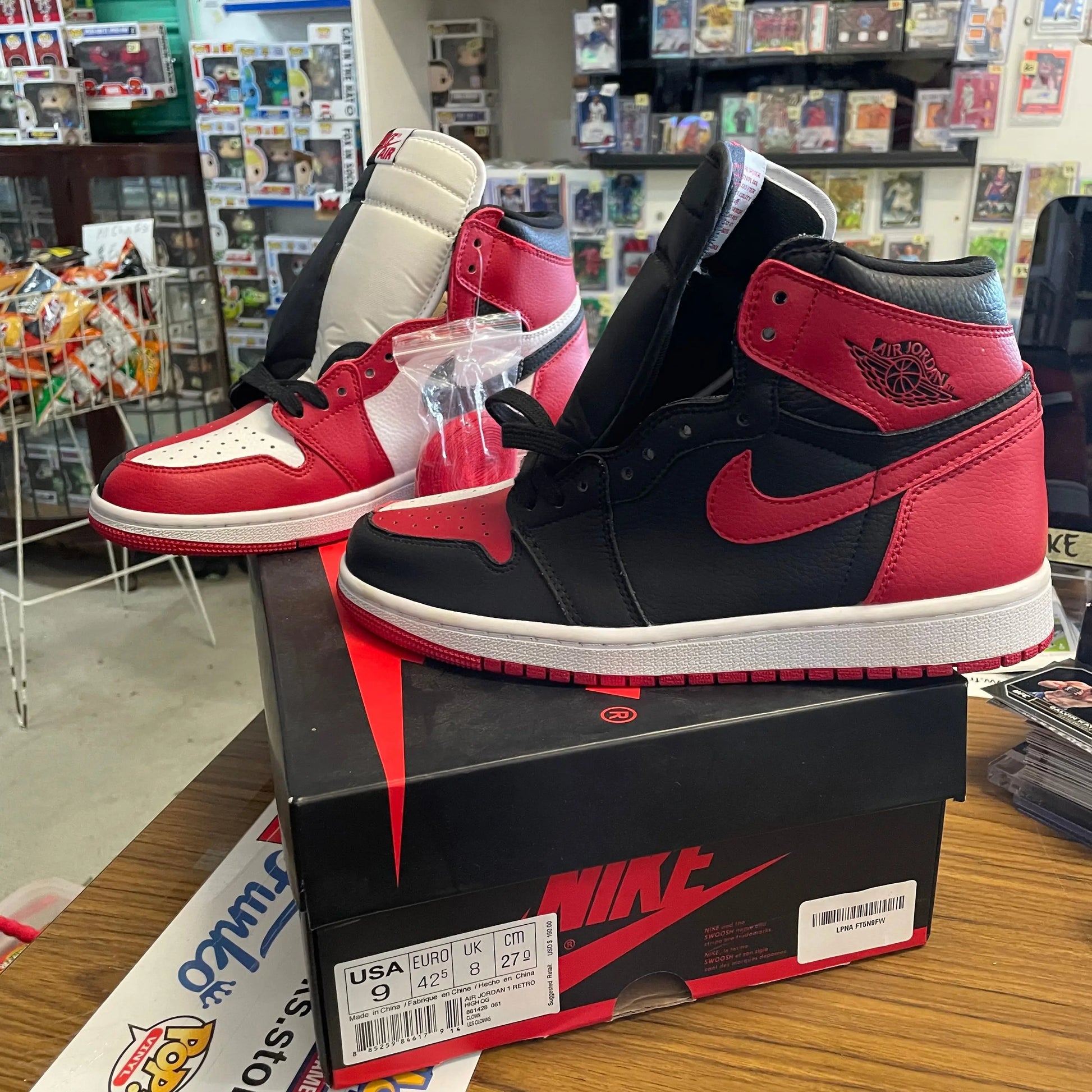 Jordan 1 Retro High
Homage To Home (Non-numbered) US9 UK 8 New Deadstock FRENLY BRICKS - Open 7 Days