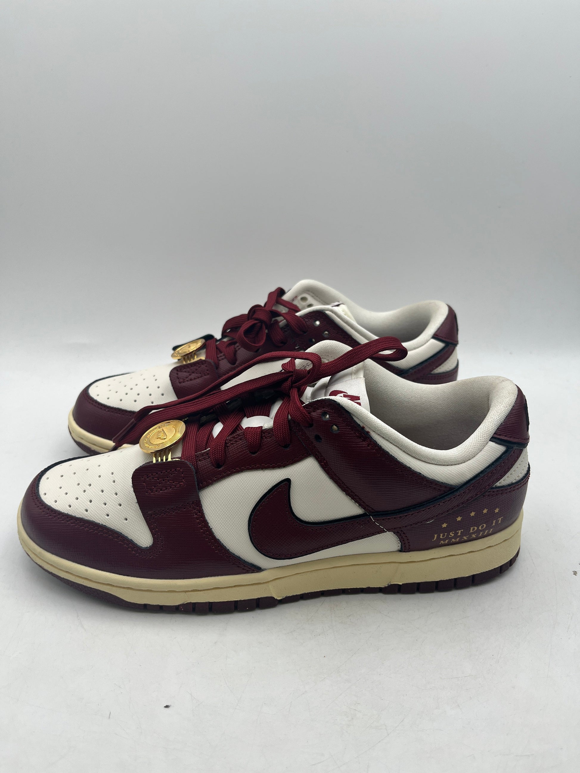 W Nike Dunk Low SE Sail/Team Red-Black-Muslin 'Team Red' DV1160-101 Size US 8.5 - Used FRENLY BRICKS - Open 7 Days