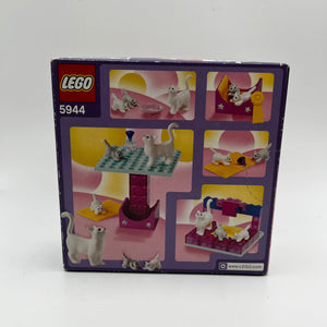 Lego Belville Cat Show  #5944 FRENLY BRICKS - Open 7 Days
