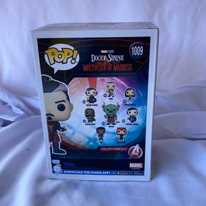 Funko POP! Defender Strange #1009 Marvel - FRENLY BRICKS - Open 7 Days