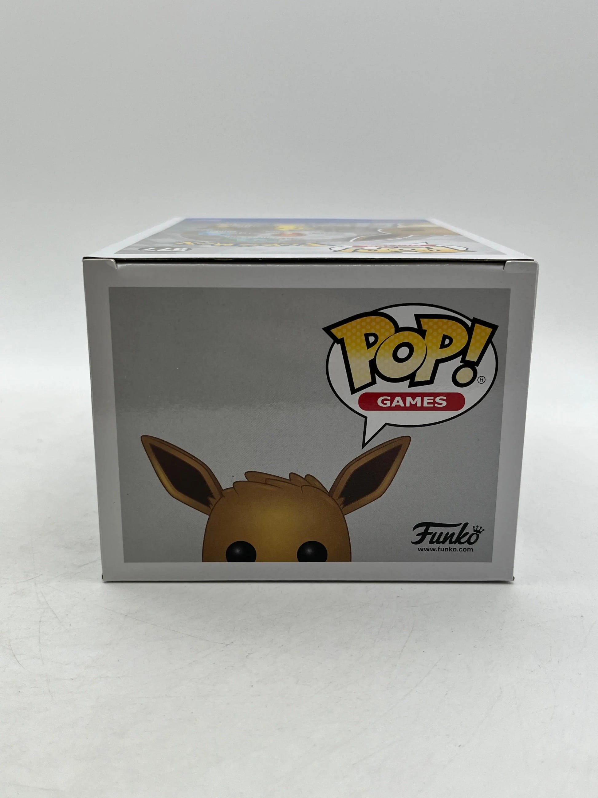 Funko POP! Games Pokémon - Eevee #577 - Flocked - 2020 Exclusive FRENLY BRICKS - Open 7 Days image 5