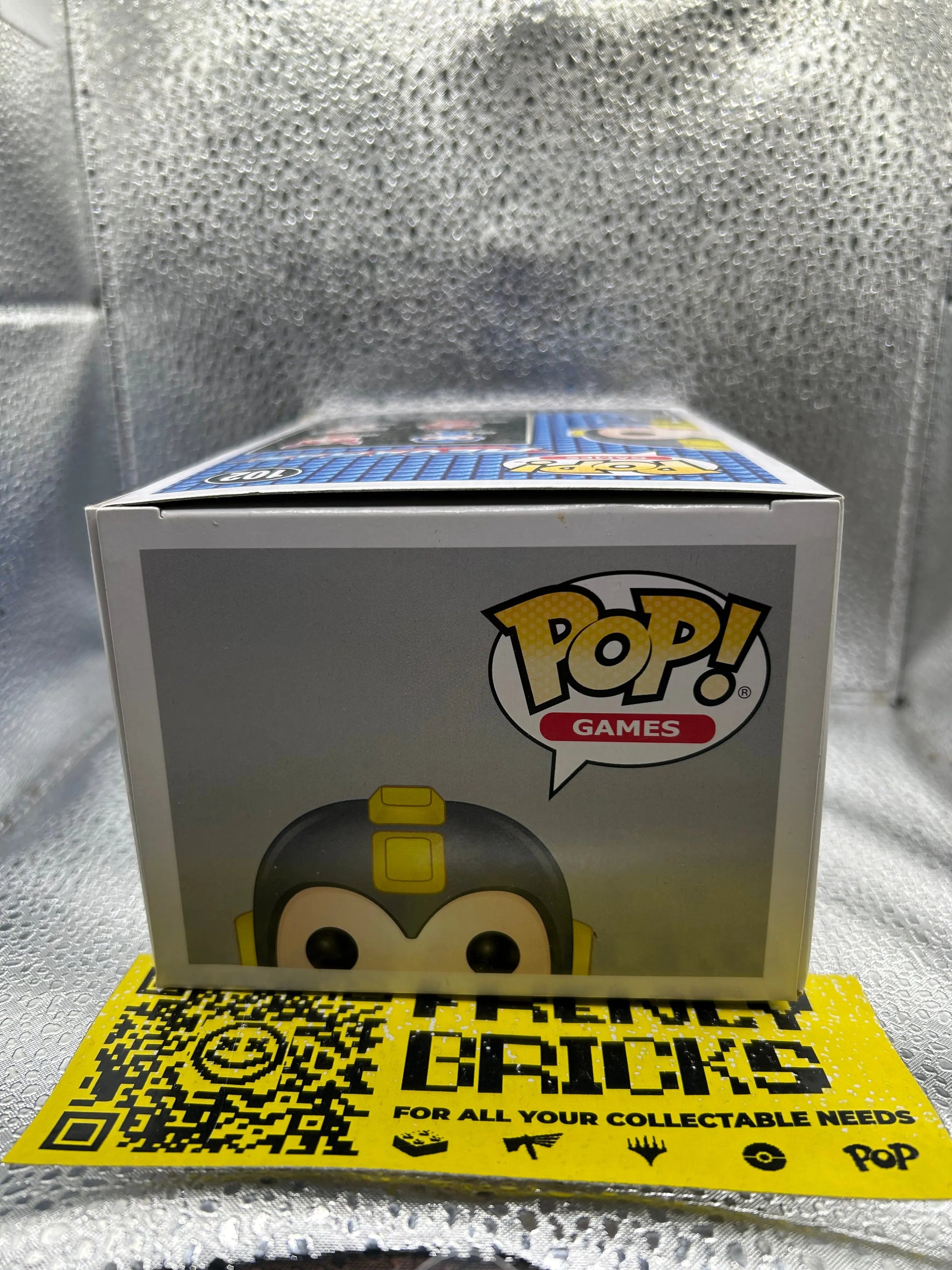 Pop Vinyl Mega Man - Thunder Beam 102 FRENLY BRICKS - Open 7 Days