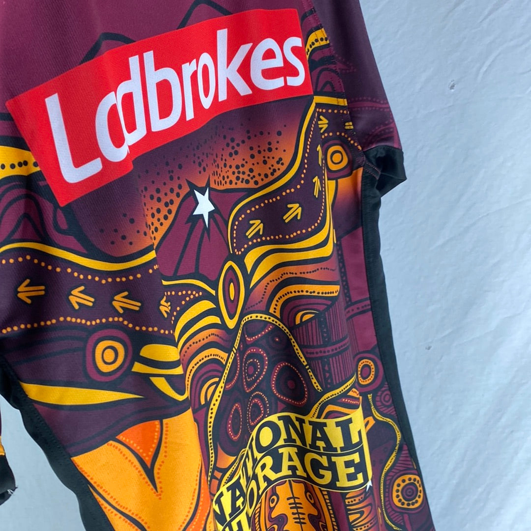 Brisbane Broncos 2021 Indigenous Jersey size Large ASICS brand FRENLY BRICKS - Open 7 Days