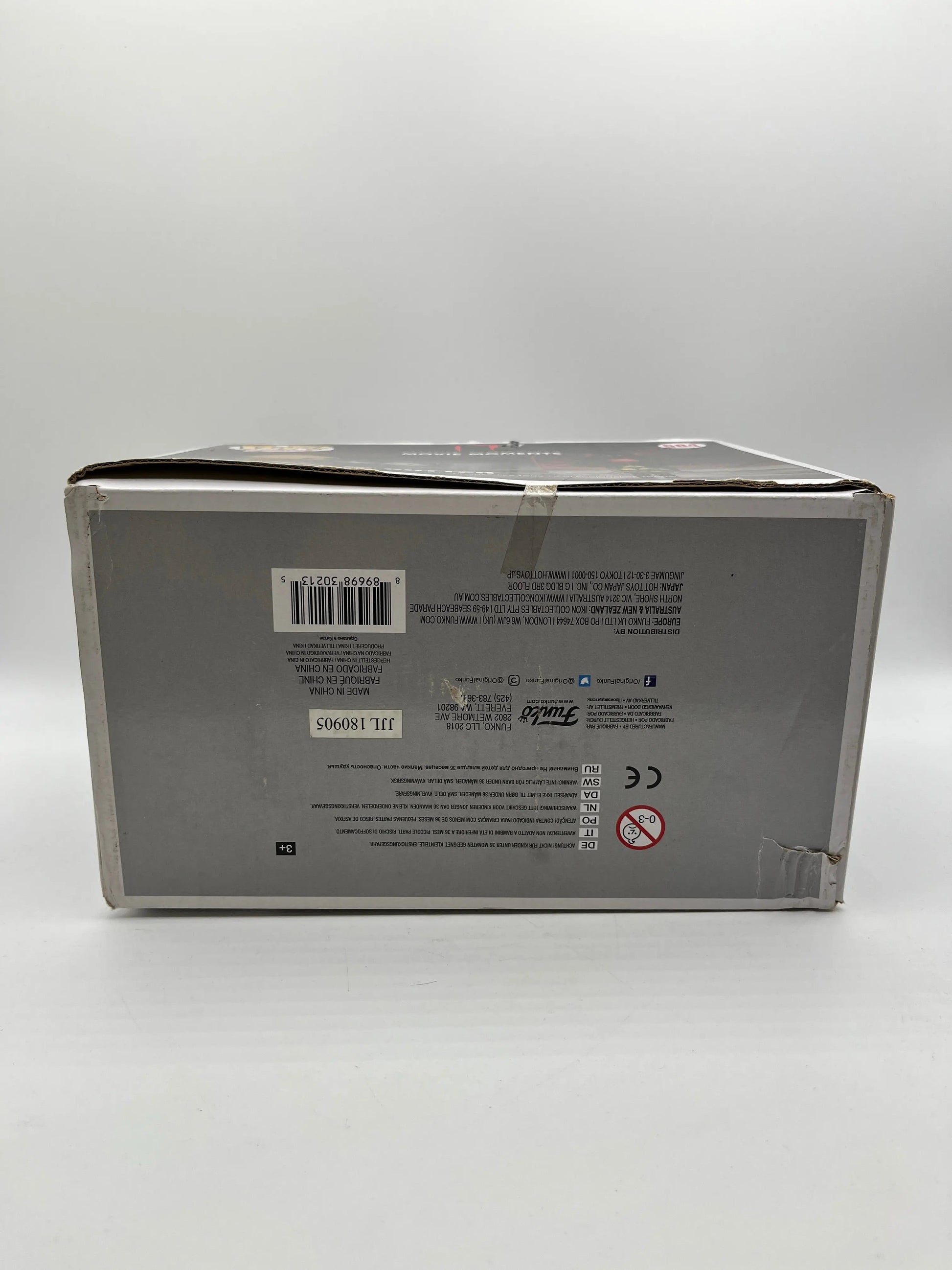 Funko POP! movies IT - Pennywise in Gutter #584 (Damaged Box) FRENLY BRICKS - Open 7 Days