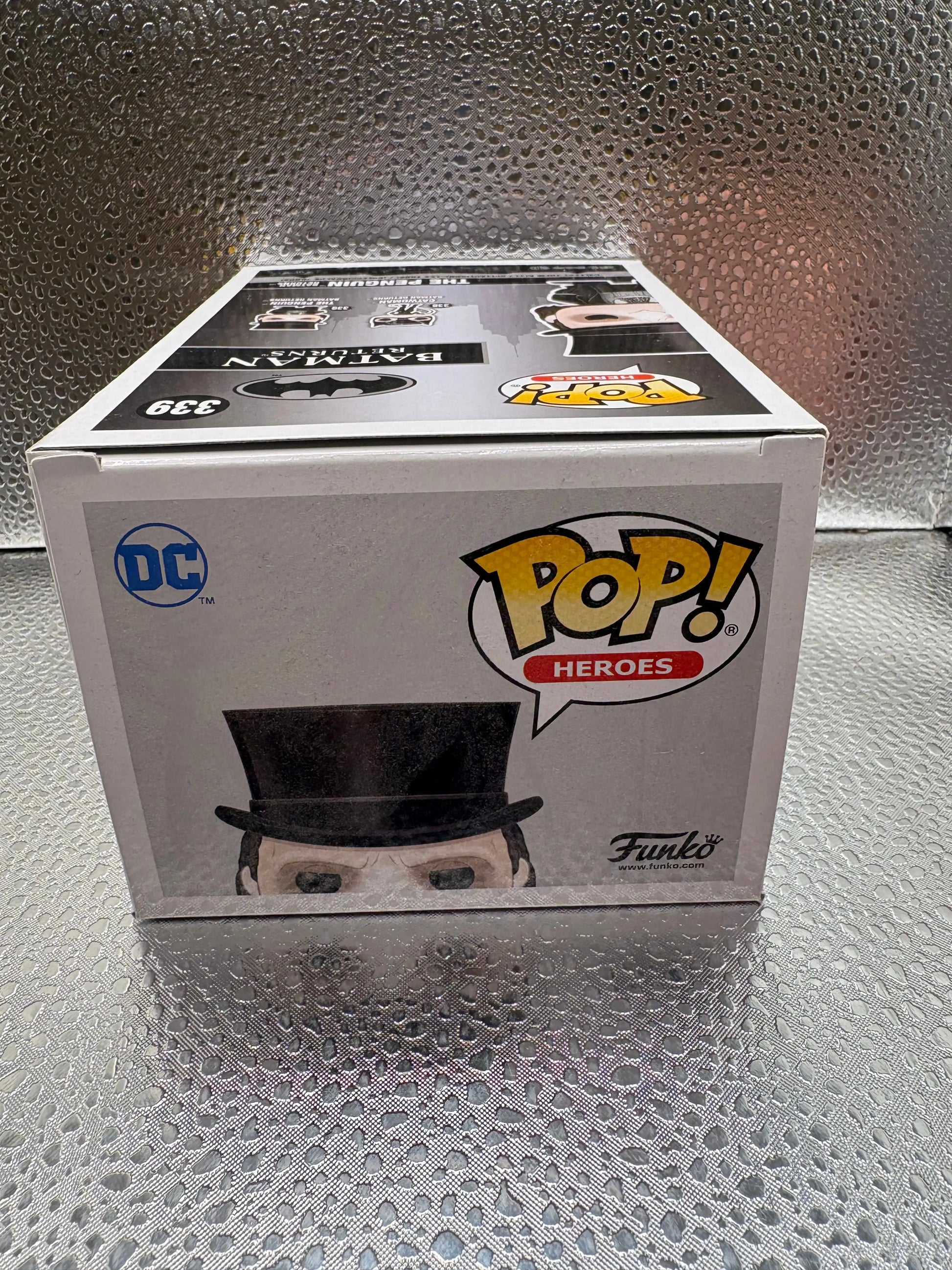 Funko Pop Vinyl #339 Batman The Penguin FRENLY BRICKS - Open 7 Days