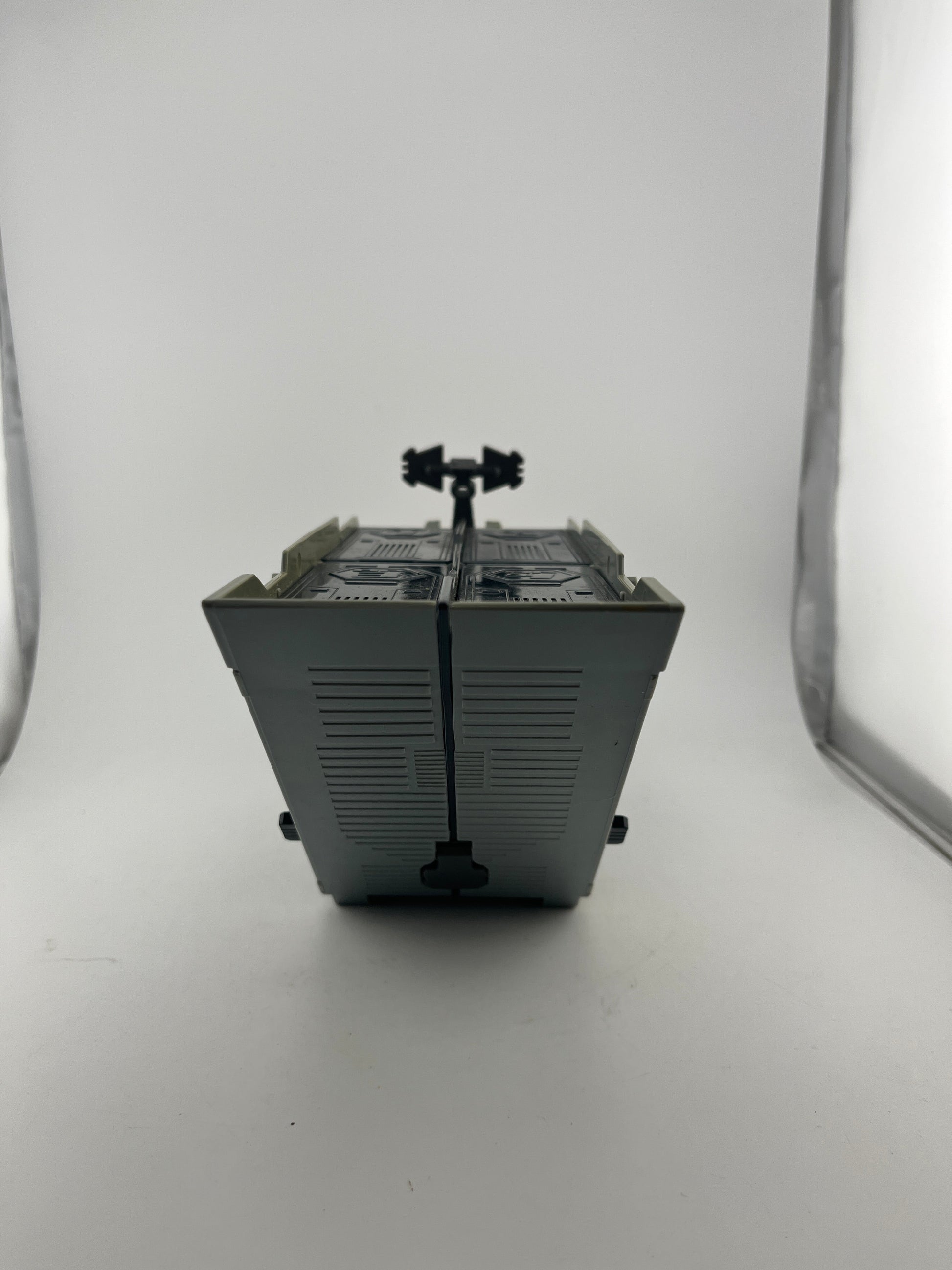 2003 Hasbro Takara Transformers Energon Leader Class Optimus Prime Trailer - Sun Damage FRENLY BRICKS - Open 7 Days