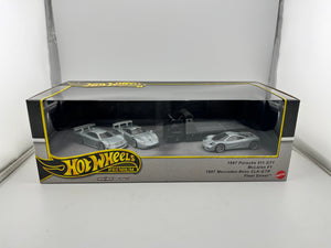 Hot Wheels Premium 90s Supercars Diorama: Porsche, McLaren, Mercedes-Benz