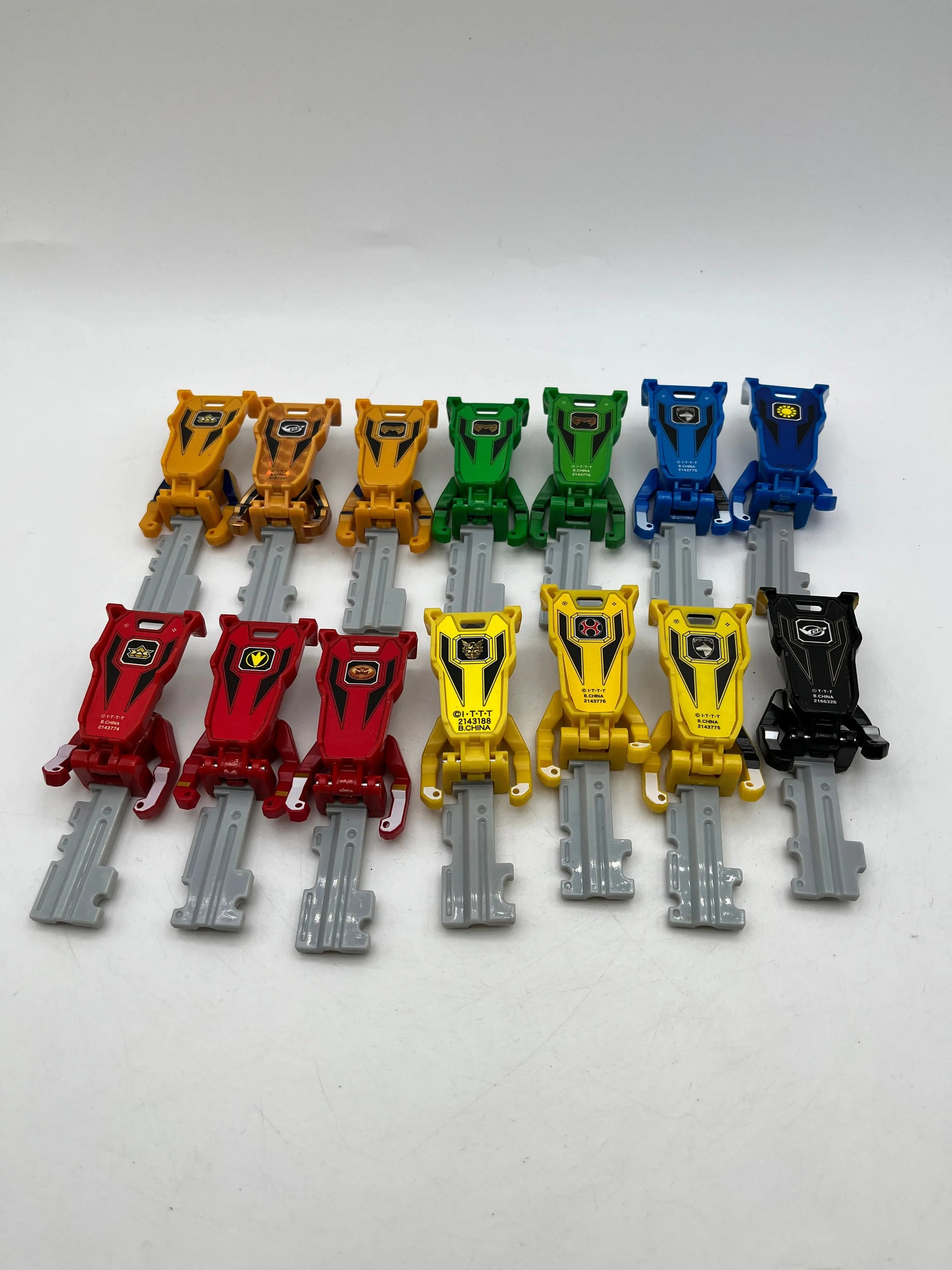Bundle Power Rangers Legacy Ranger Keys of 15 Versions Bandai - Lot #1 FRENLY BRICKS - Open 7 Days