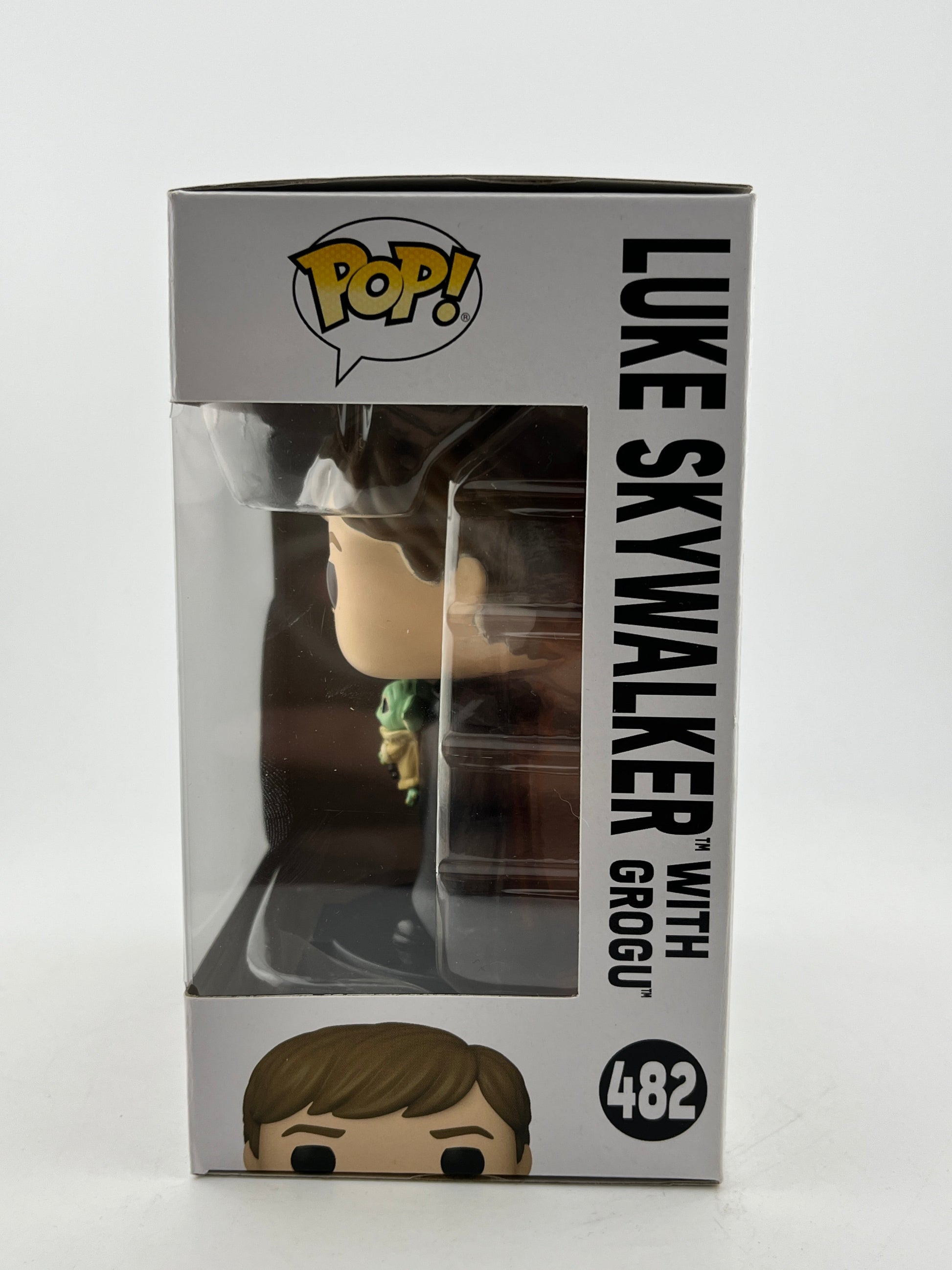 Funko POP! Star Wars - Luke Skywalker With Grogu #482 - Vinyl Collectable FRENLY BRICKS - Open 7 Days