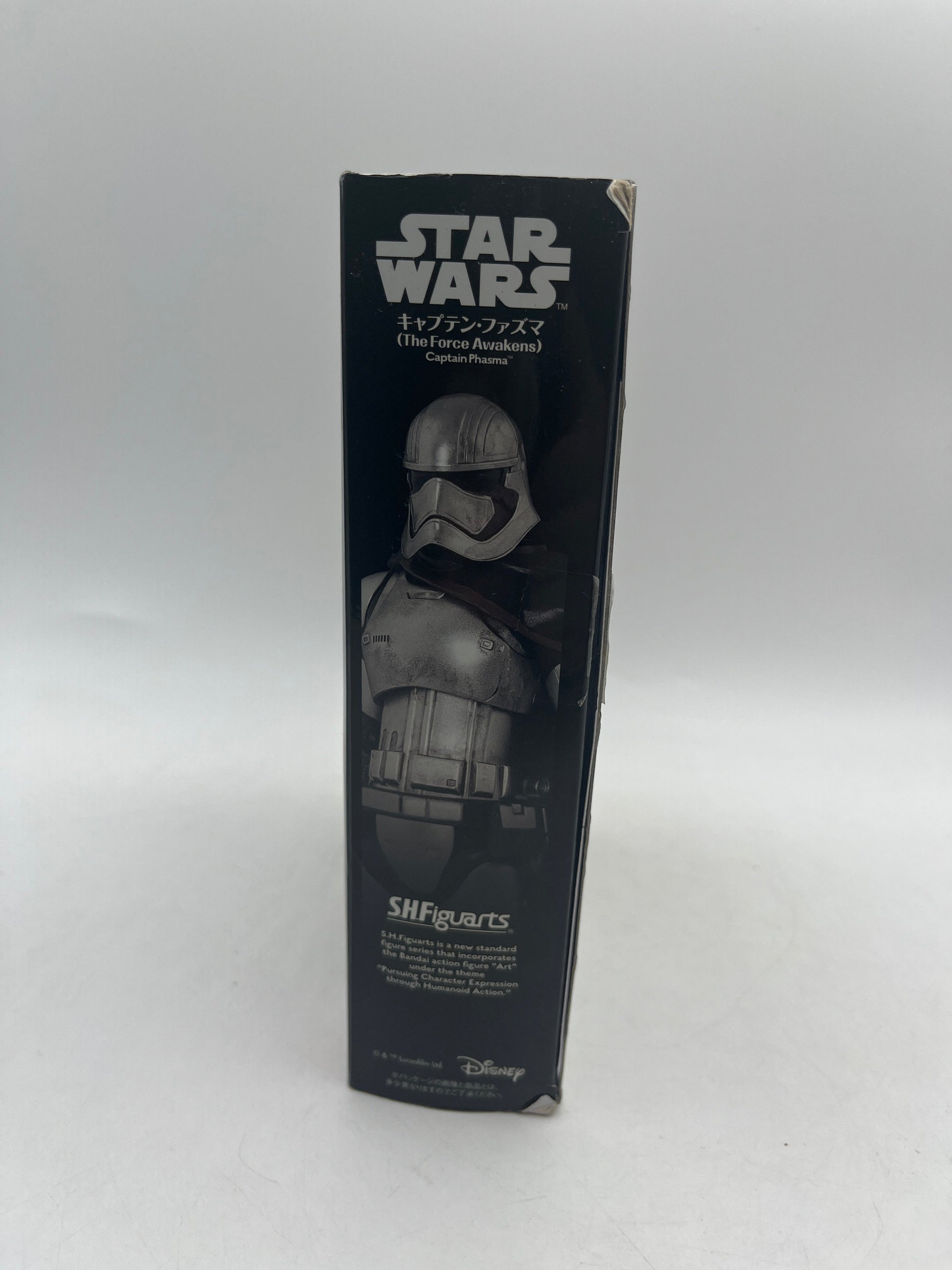 Captain Phasma S.H. Figuarts Star Wars The Force Awakens Bandai Action Figure FRENLY BRICKS - Open 7 Days