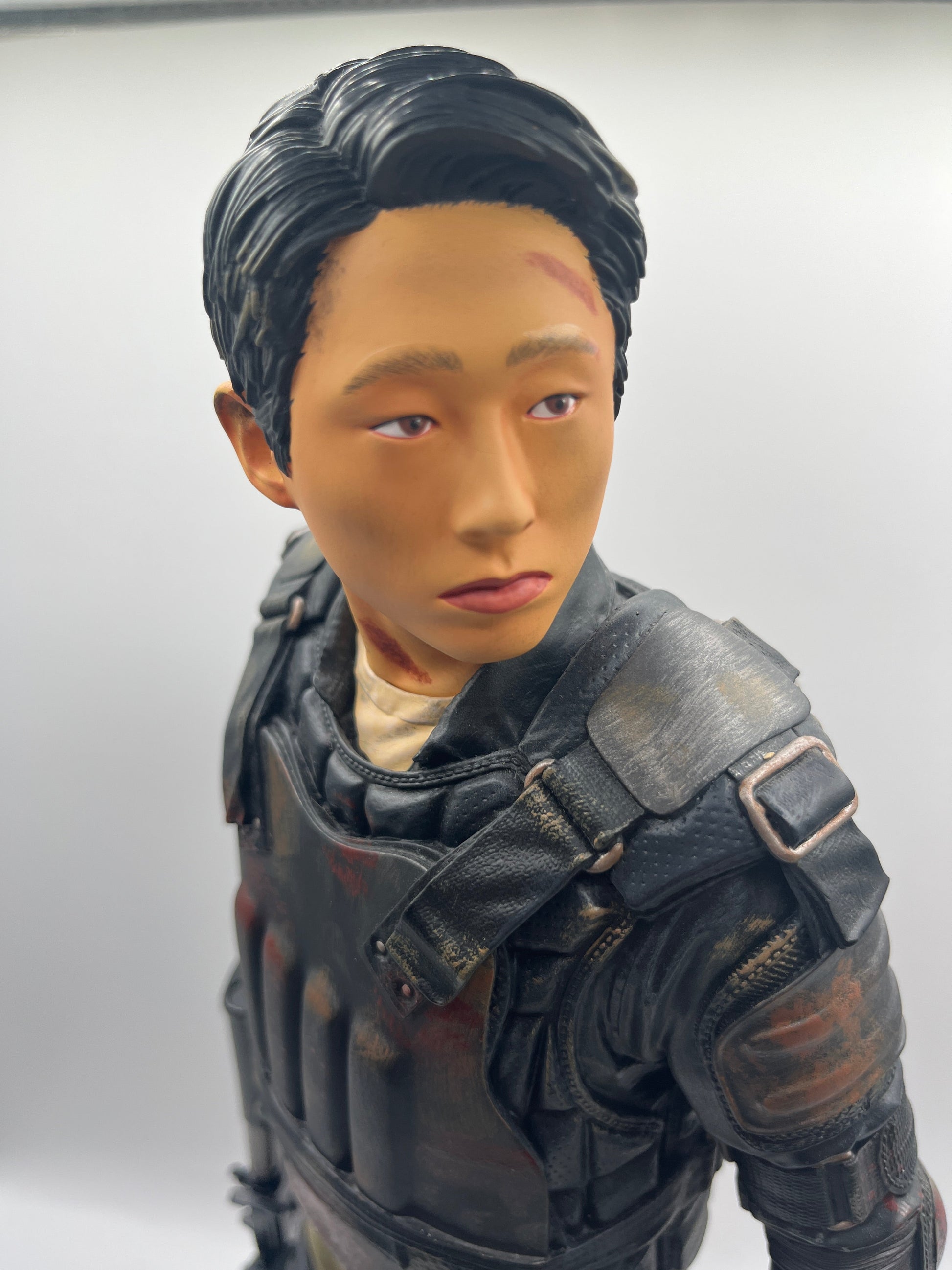 The Walking Dead Gentle Giant Glenn Rhee in Riot Gear 1:4 scale statue LE 29/260 FRENLY BRICKS - Open 7 Days