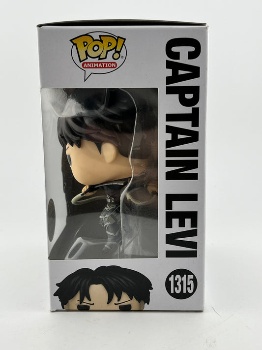 Funko POP! Animation Attack On Titan - Captain Levi #1315 - Special Edition FRENLY BRICKS - Open 7 Days