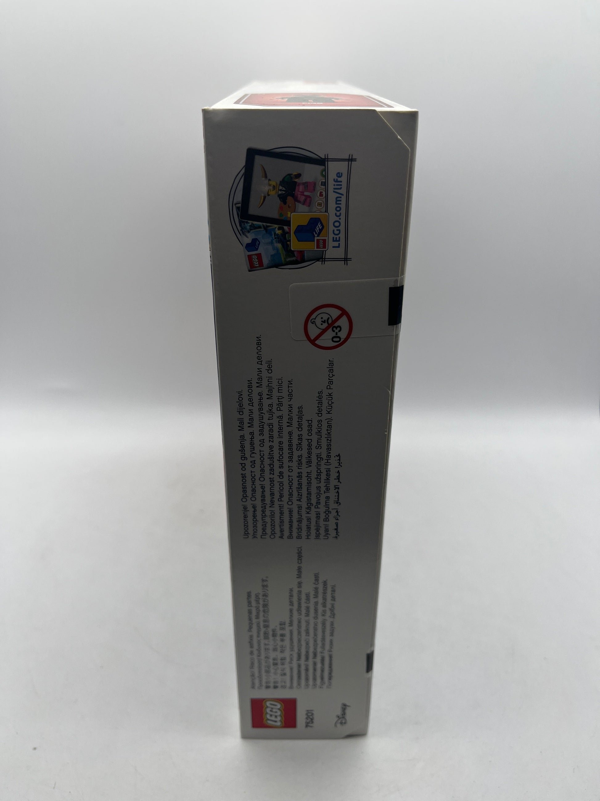 LEGO 75201 - Star Wars - First Order AT-ST - 2018 - NEW FRENLY BRICKS - Open 7 Days