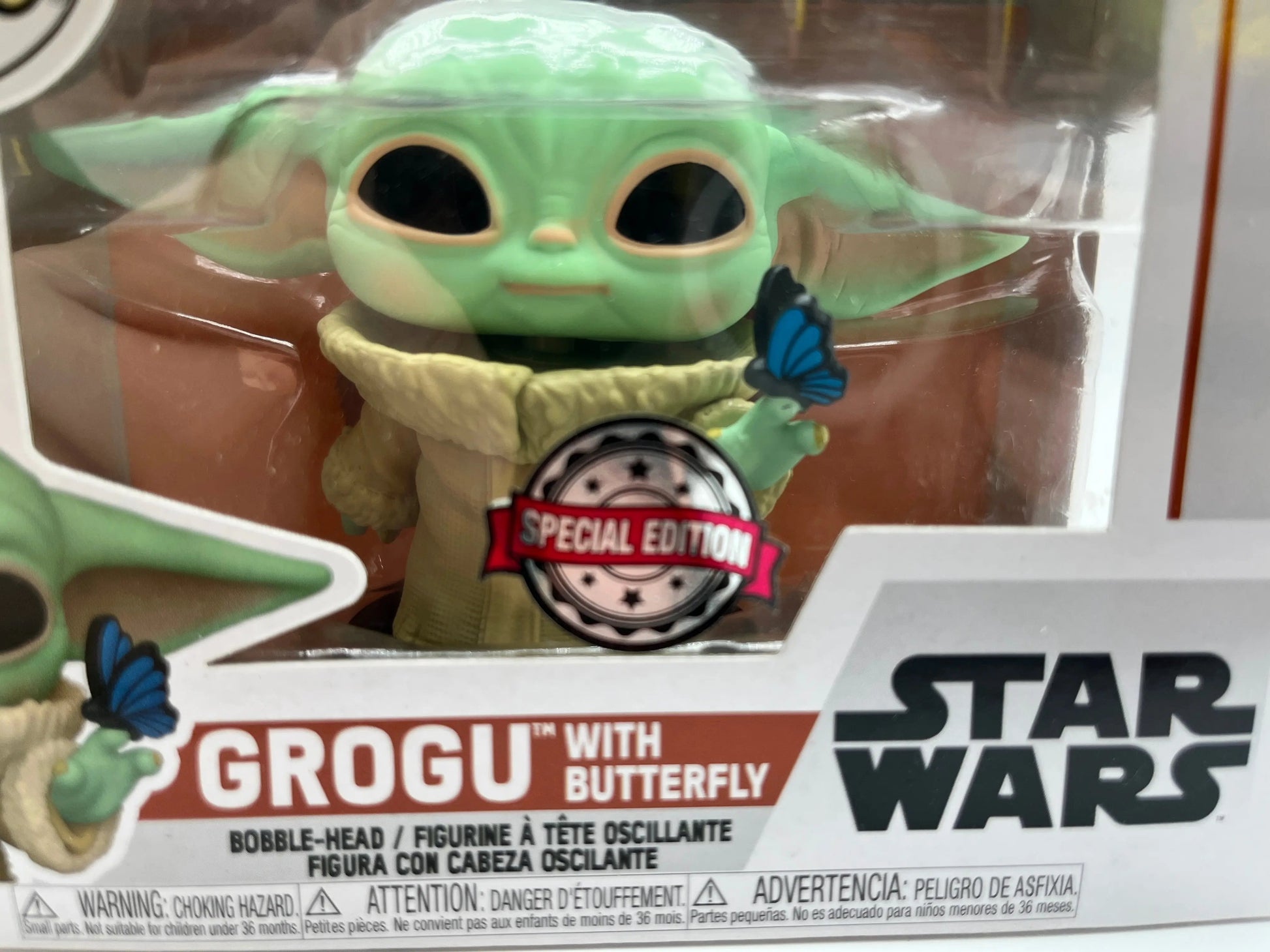 Funko POP! Star Wars The Mandalorian Grogu With Butterfly #468 FRENLY BRICKS - Open 7 Days