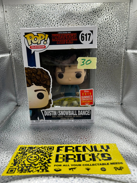 Pop Vinyl Stranger Things #617 Dustin (Snowball Dance) FRENLY BRICKS - Open 7 Days