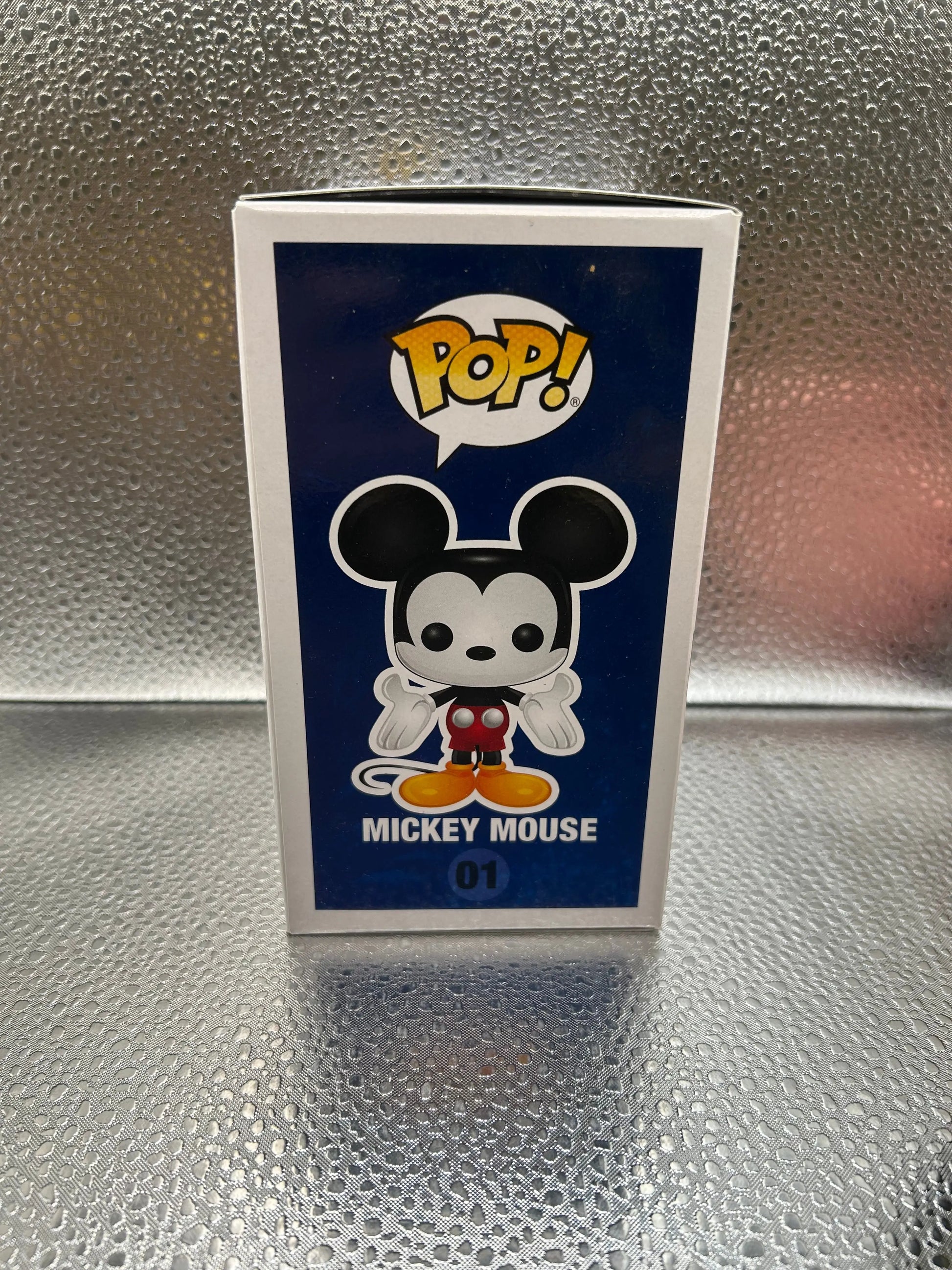 Funko Pop #01 Disney Mickey Mouse FRENLY BRICKS - Open 7 Days