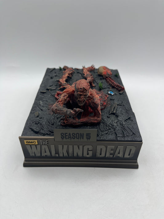 The Walking Dead Season:5 Blu-Ray Limited Edition Napalm Walker Statue Set FRENLY BRICKS - Open 7 Days