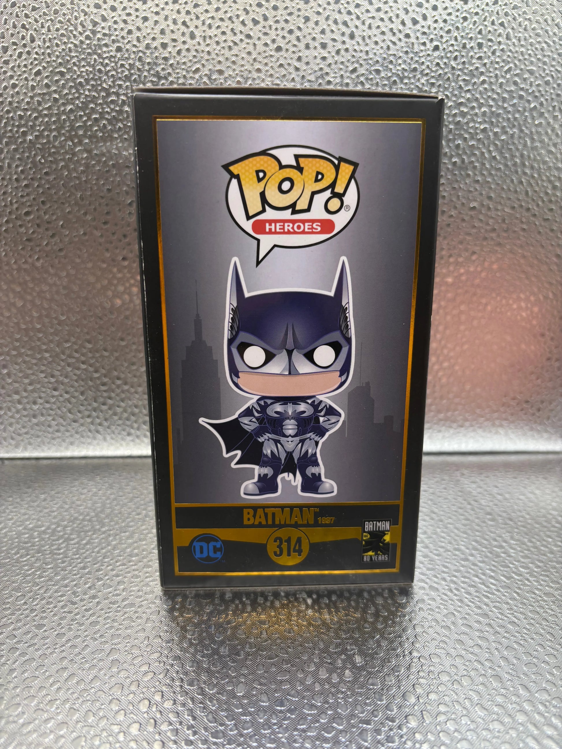 Funko Pop Vinyl #314 Heroes Batman FRENLY BRICKS - Open 7 Days