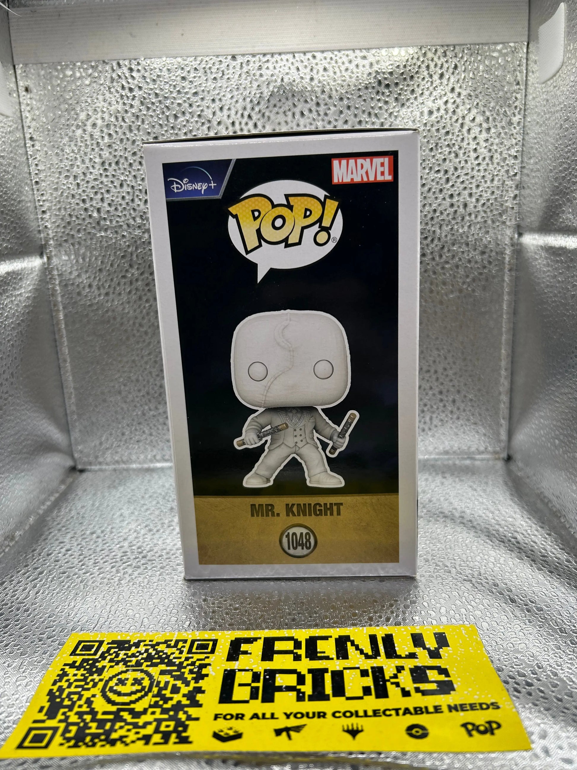 Pop Vinyl #1048 Moon Knight Mr.Knight FRENLY BRICKS - Open 7 Days