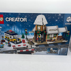 Lego 10259 Winter Village Station Creator Expert, Retired,  NEW FRENLY BRICKS - Open 7 Days