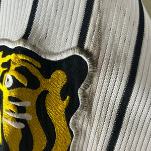 Nippon Baseball Hanshin Tigers “Hiyama #24” White Jersey Large