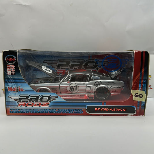 1967 Ford Mustang MAISTO Pro Rodz 1:24 Scale FRENLY BRICKS - Open 7 Days