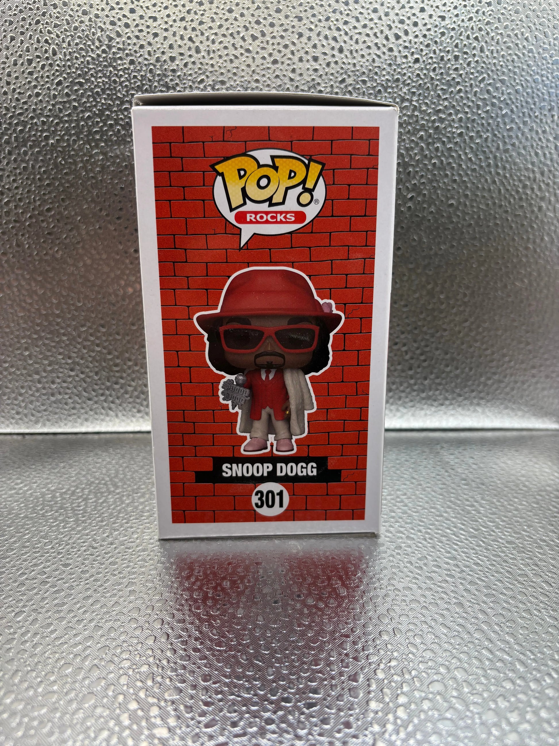 Funko Pop Vinyl #301 Rocks Snoop Dogg FRENLY BRICKS - Open 7 Days