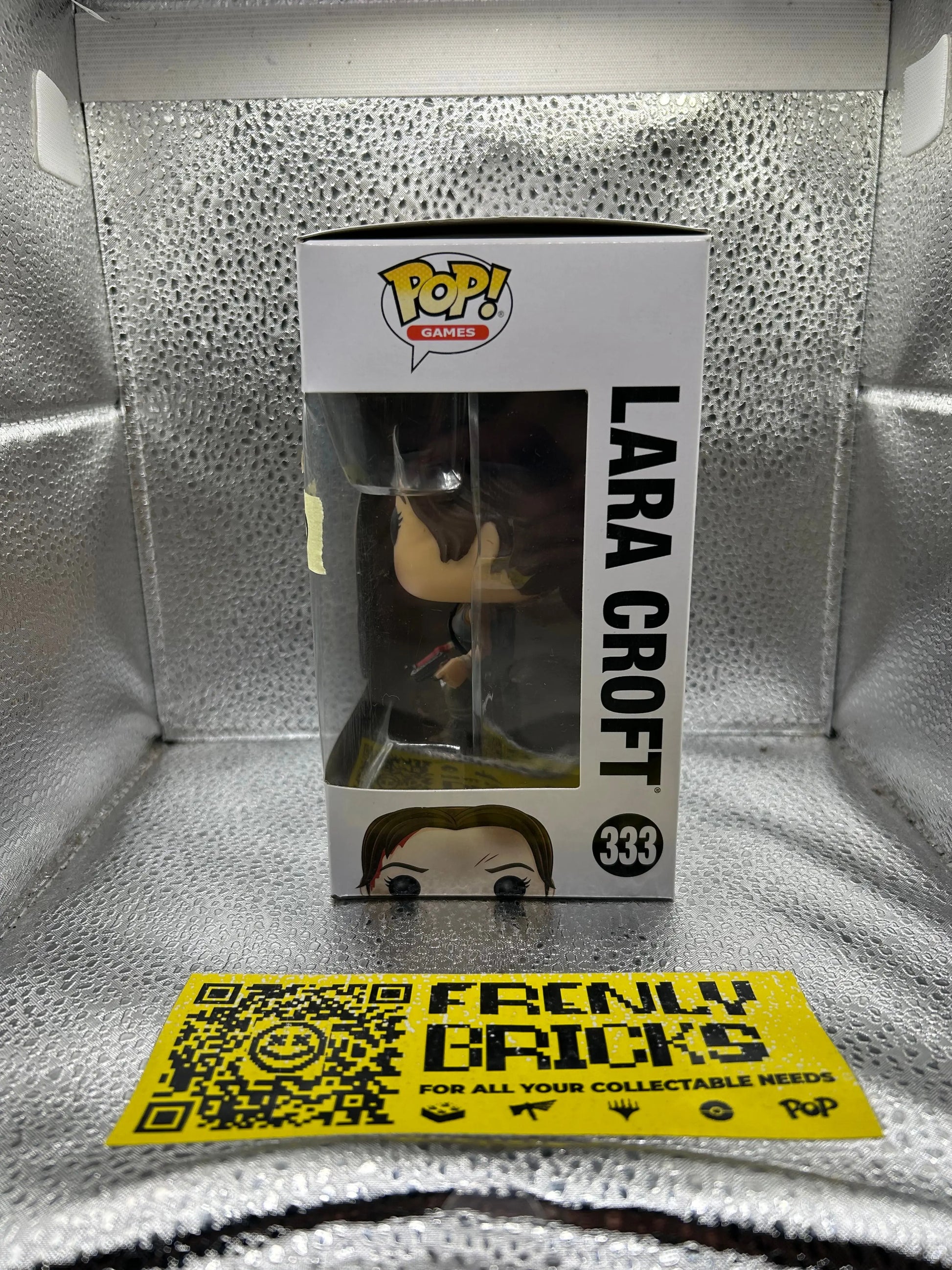 Pop Vinyl Games #333 Lara Croft FRENLY BRICKS - Open 7 Days