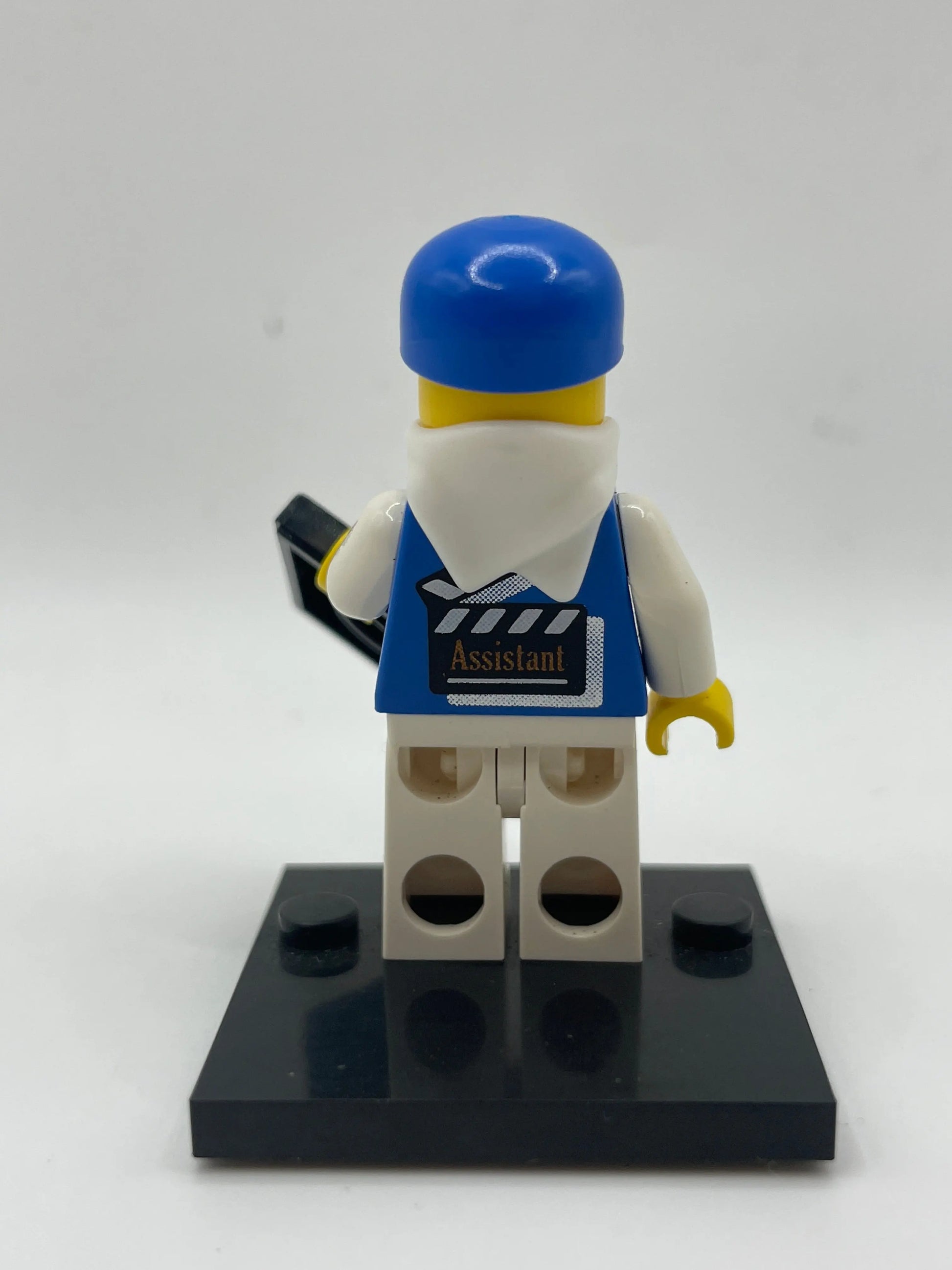 LEGO Minifigure Studios - stu013a Assistant Director - (Complete, Genuine) FRENLY BRICKS - Open 7 Days