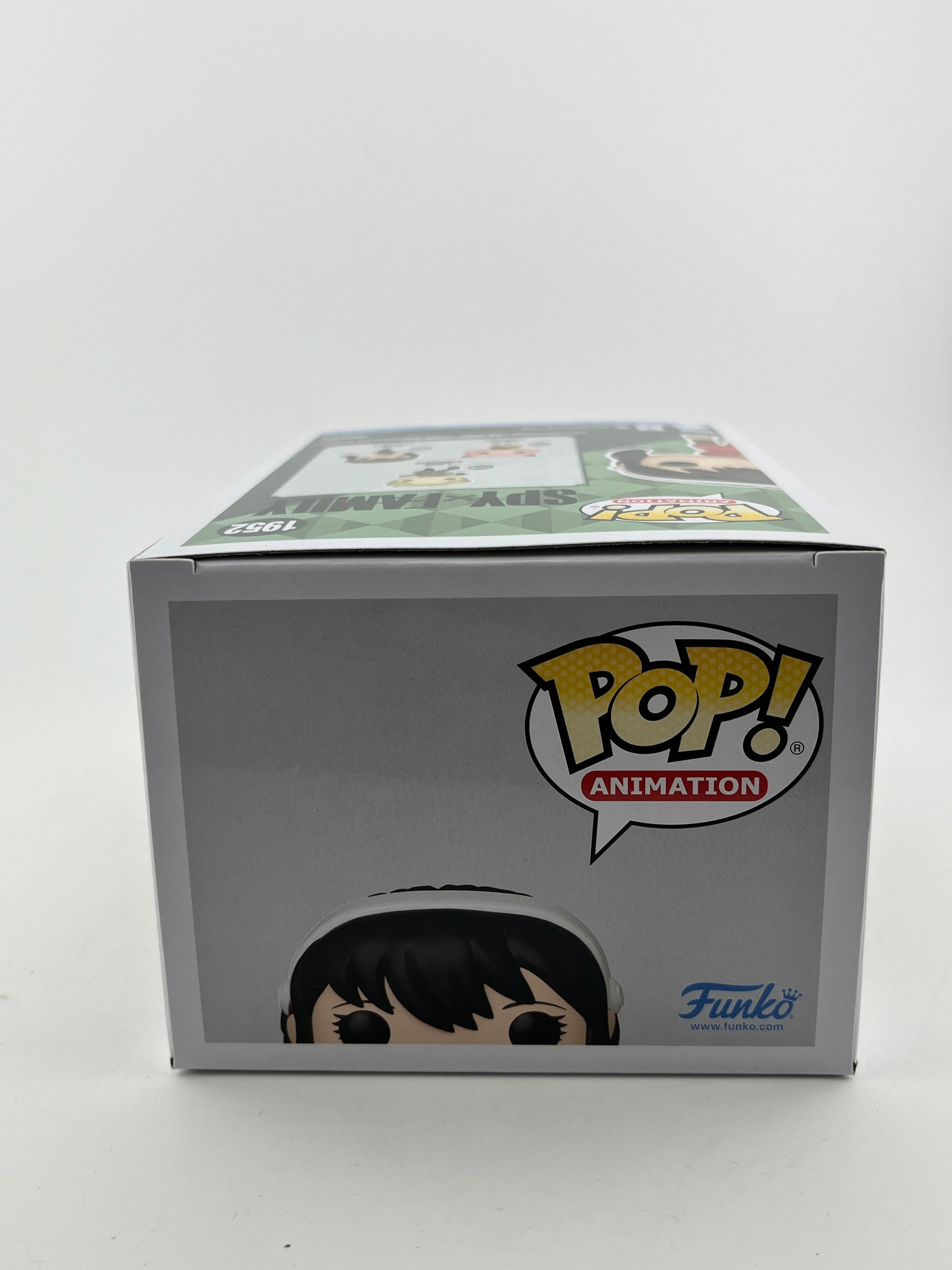 Funko POP! Animation SpyxFamily - Yor Forger #1952 - Special Edition FRENLY BRICKS - Open 7 Days