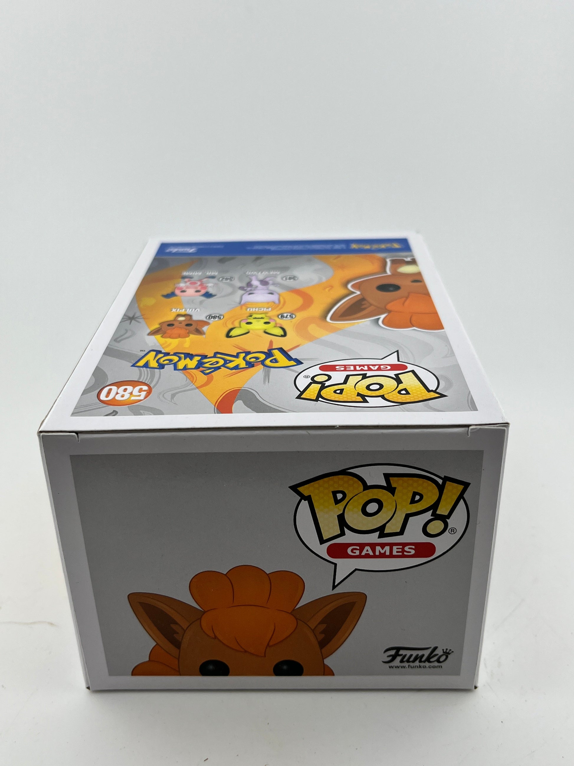 Funko POP! Games Pokémon - Vulpix #580 - Flocked Summer Convention Limited Edition FRENLY BRICKS - Open 7 Days