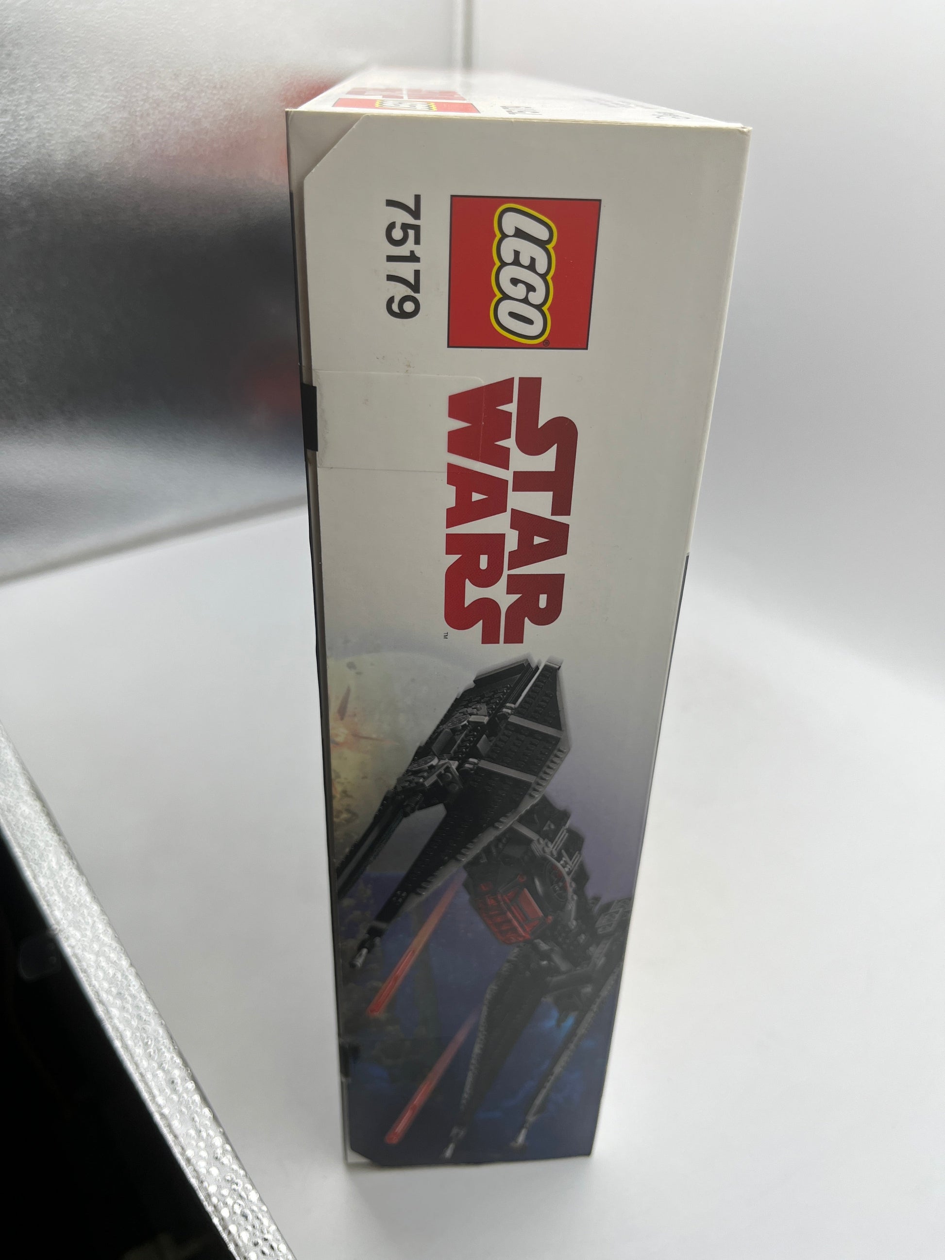 LEGO Star Wars: Kylo Ren's Tie Fighter (75179) FRENLY BRICKS - Open 7 Days