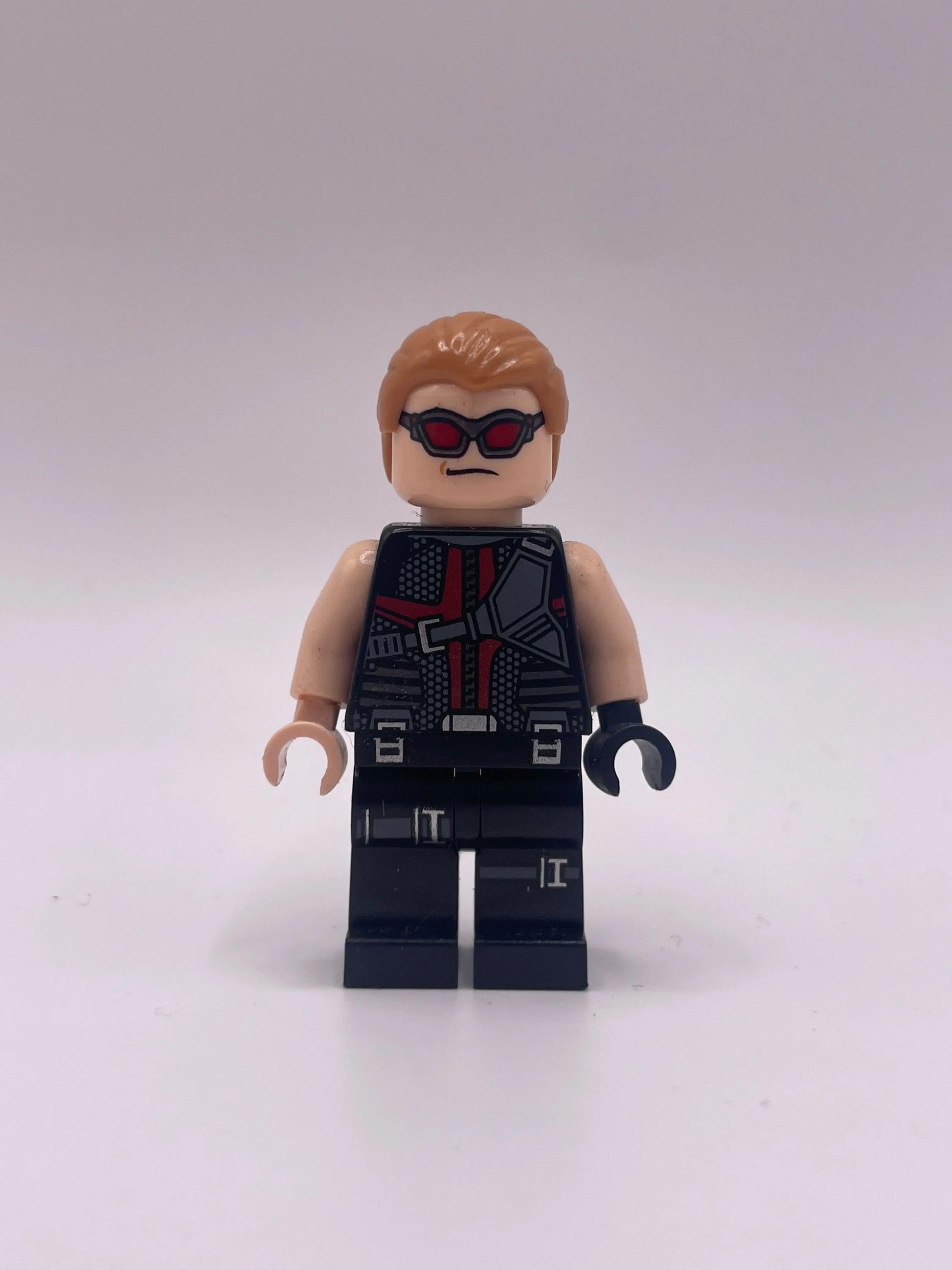 LEGO Minifigure Marvel - Hawkeye Sh034 (Complete, Genuine) FRENLY BRICKS - Open 7 Days