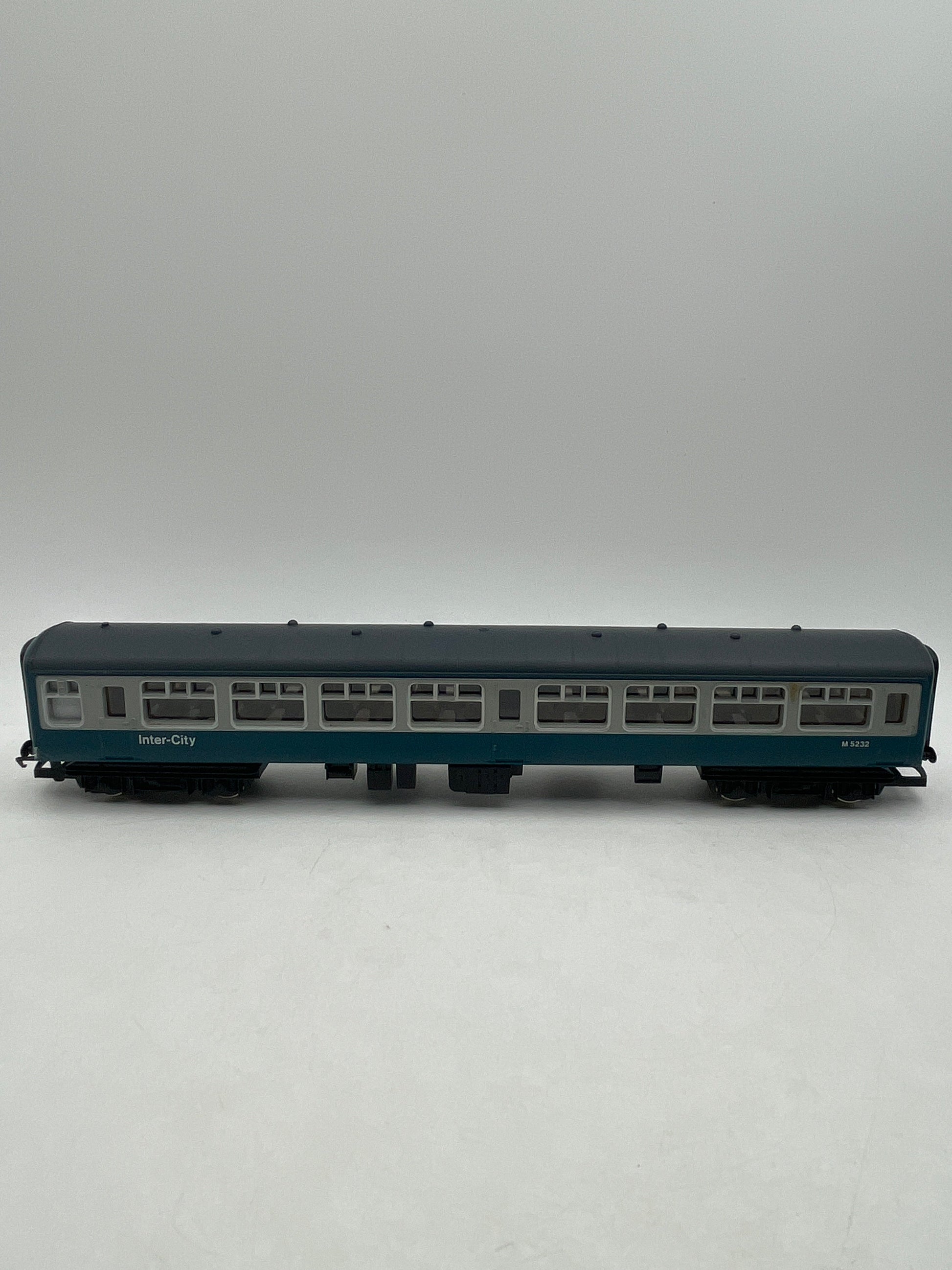 Hornby R751 Class 37 Diesel Locomotive OO Gauge British Rail Blue 37 130 8H22 FRENLY BRICKS - Open 7 Days