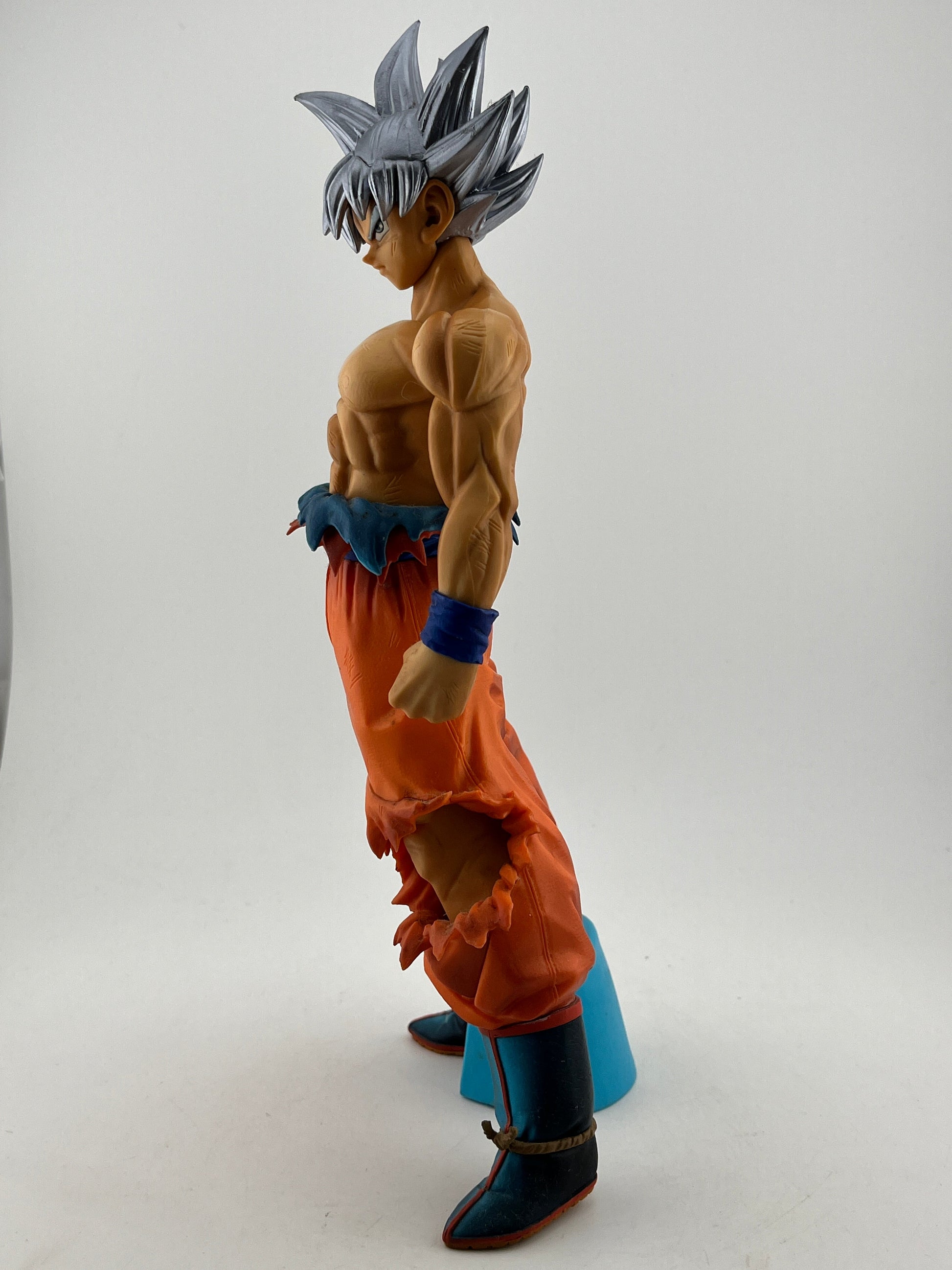Ichiban Kuji Dragon Ball Battle Of World Son Goku Ultra Instinct - Prize D Figure FRENLY BRICKS - Open 7 Days