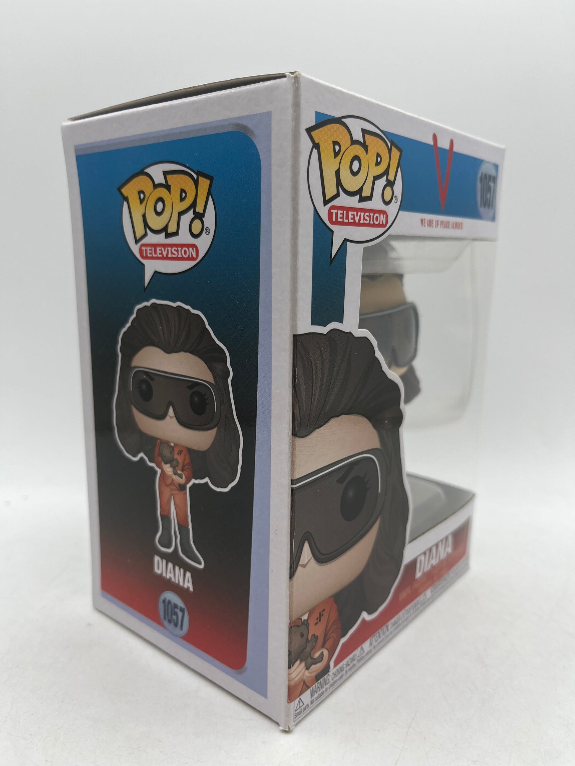 V (TV) - Diana in Sunglasses with Rodent Pop! Vinyl #1057, photo 8 image 8