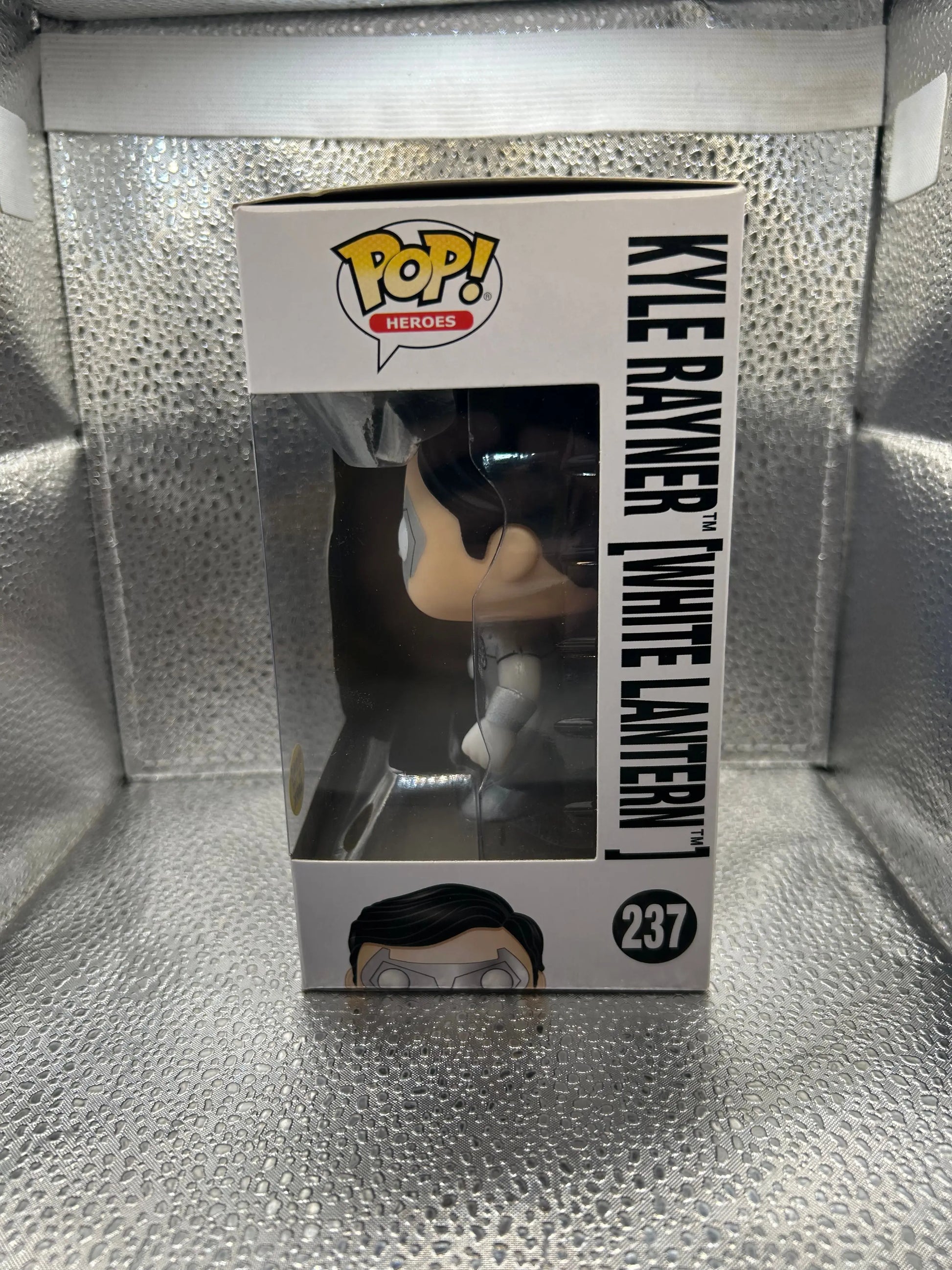 FUNKO Pop Vinyl #237 Kyle Rayner [White Lantern] FRENLY BRICKS - Open 7 Days