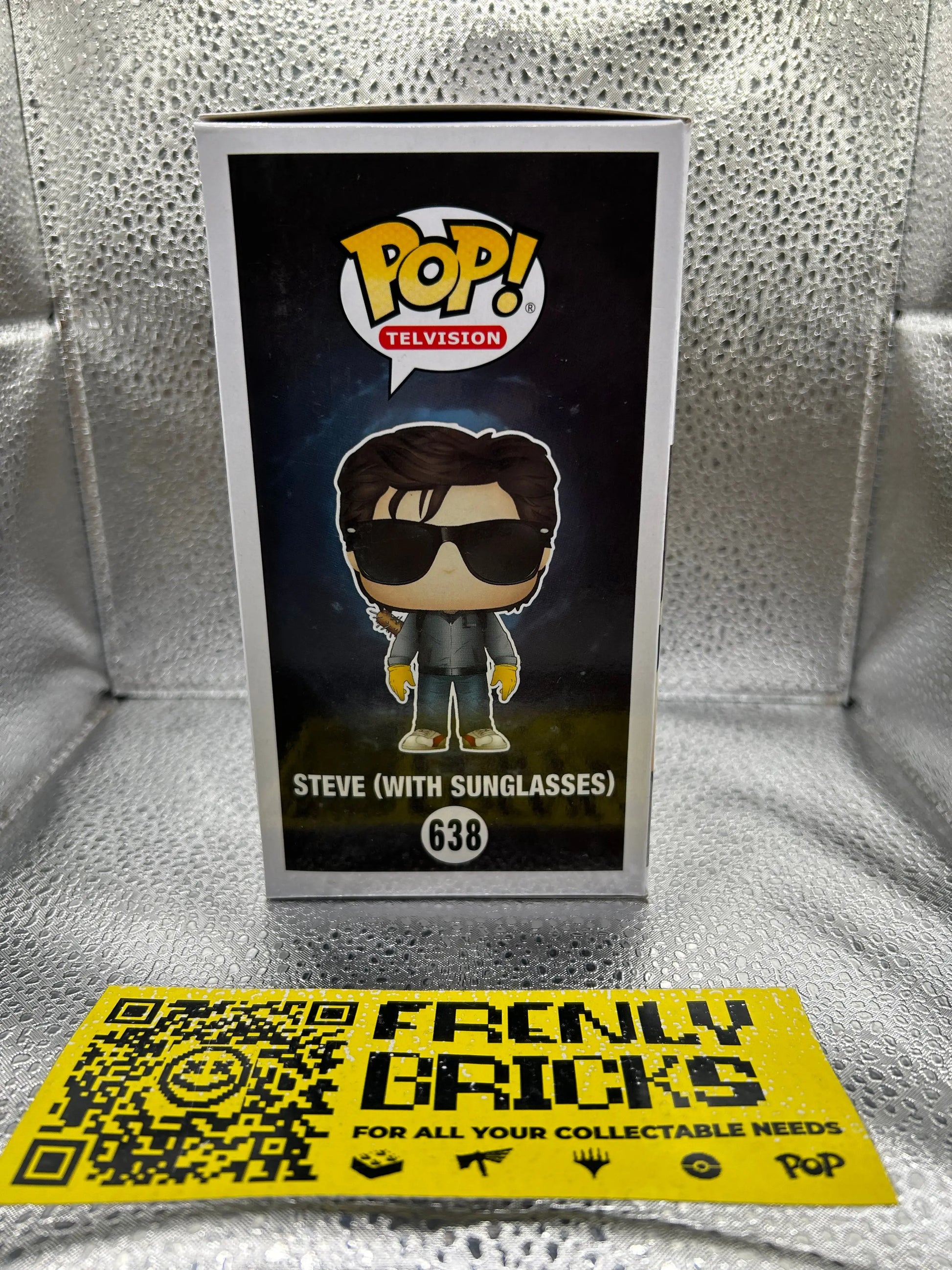 Pop Vinyl Tv Stranger Things Steve (With Sunglasses) Hot Topic Exclusive FRENLY BRICKS - Open 7 Days