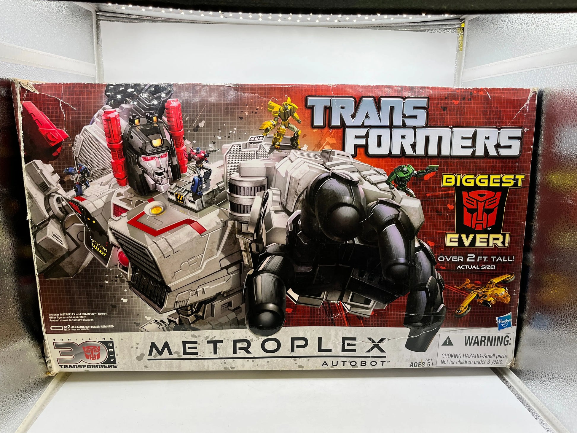 Hasbro Transformers Generations Thrilling 30s Titan Class Metroplex - Not Sealed - Damaged Box FRENLY BRICKS - Open 7 Days