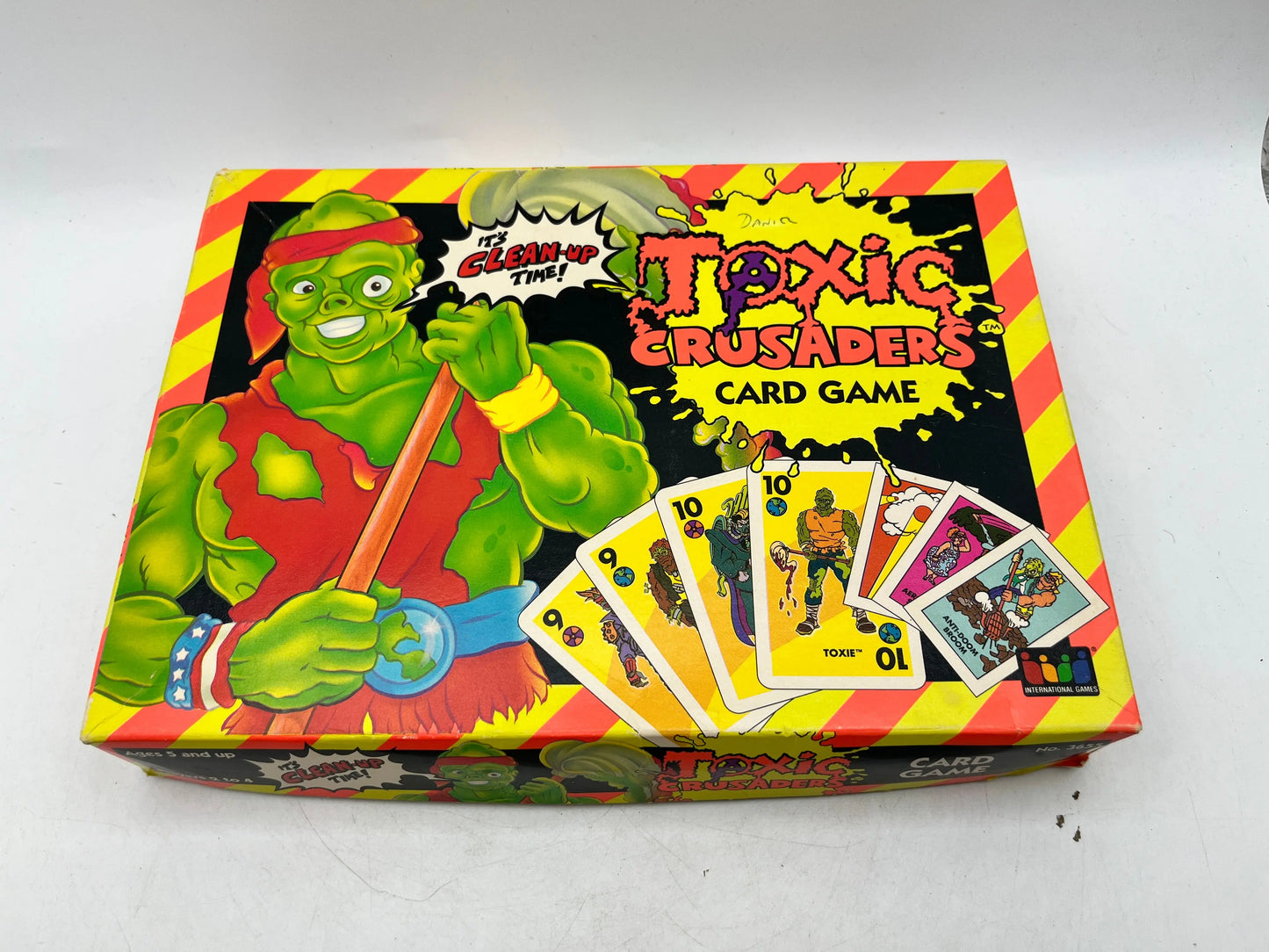 Toxic Crusaders Card Game Authentic 1991 Troma, Inc International Games FRENLY BRICKS - Open 7 Days