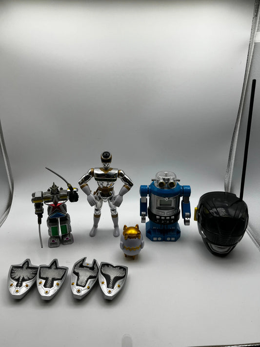 Various Power Ranger Toys and Action Figures FRENLY BRICKS - Open 7 Days