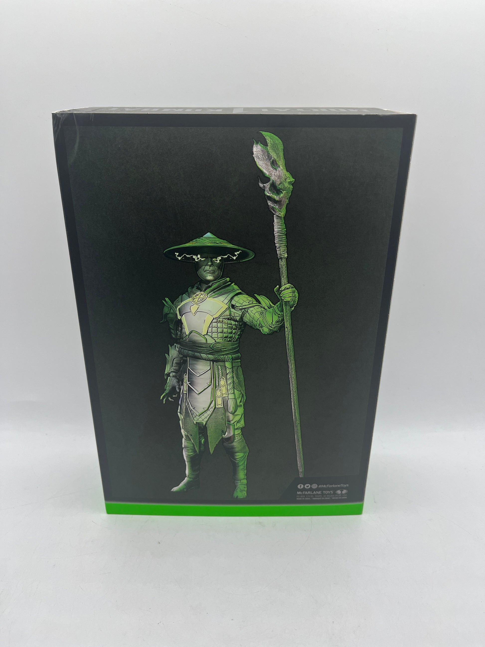 McFarlane Toys Mortal Kombat Raiden GITD LE Gold Label FRENLY BRICKS - Open 7 Days