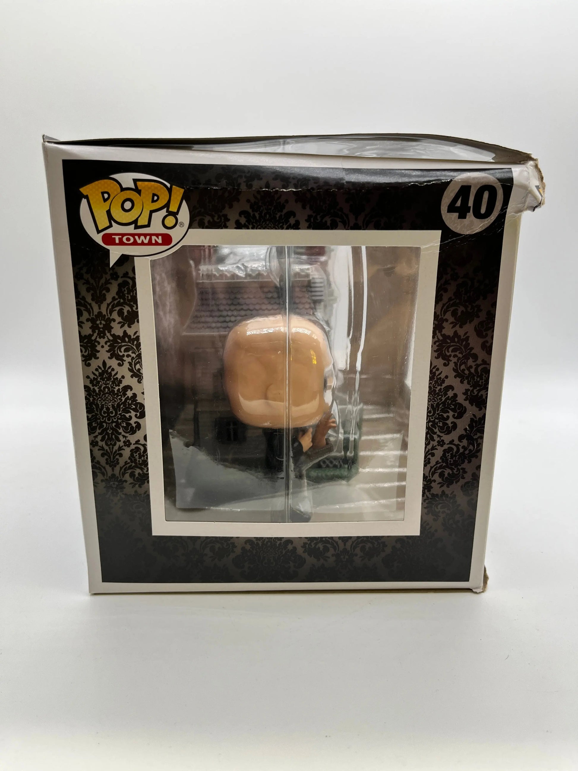 Funko POP! Town The Addams Family - Uncle Fester With Mansion #40 FRENLY BRICKS - Open 7 Days