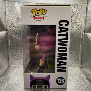 Funko Pop Vinyl Catwoman Exclusive Legion Of Collectors #136 FRENLY BRICKS - Open 7 Days